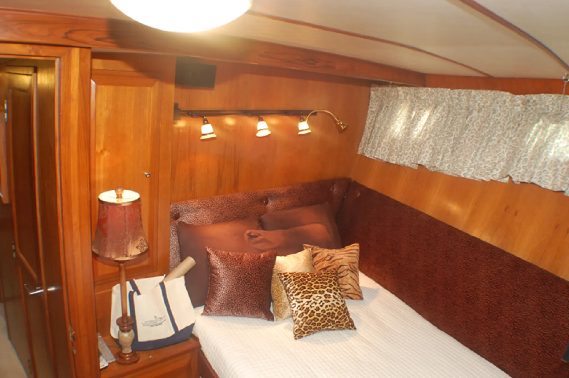 Luxury Mega-Yacht Timewarp Formerly "NSS Pattam" with extras