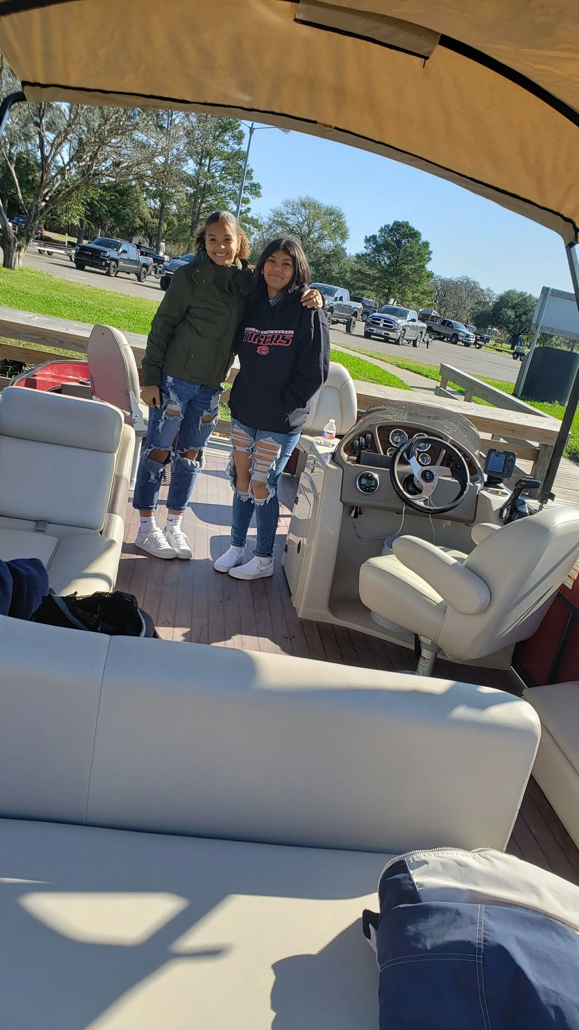 KISS MY BASS BOAT RENTAL