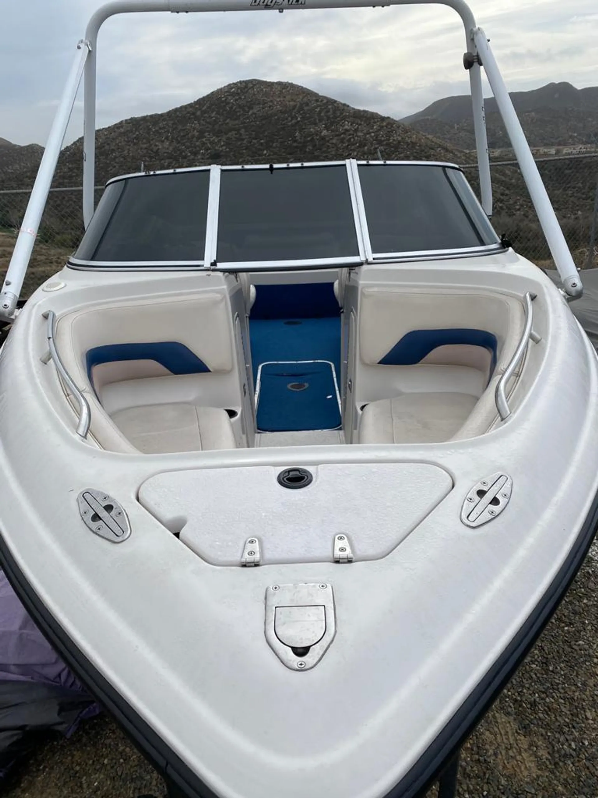 Chaparral Boats IO1034923 in Canyon Lake, CA — photo 8