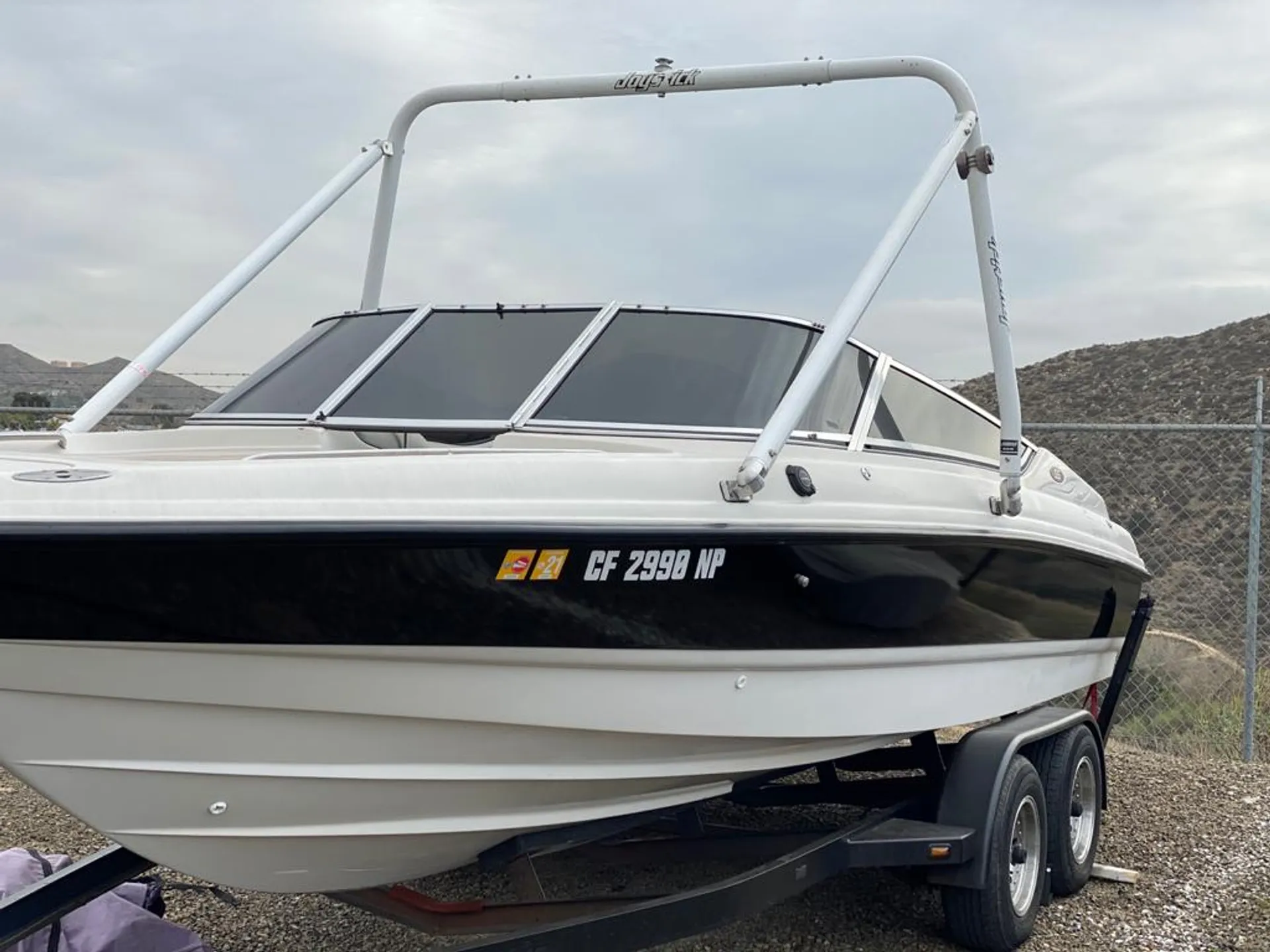 Chaparral Boats IO1034923 in Canyon Lake, CA — photo 4