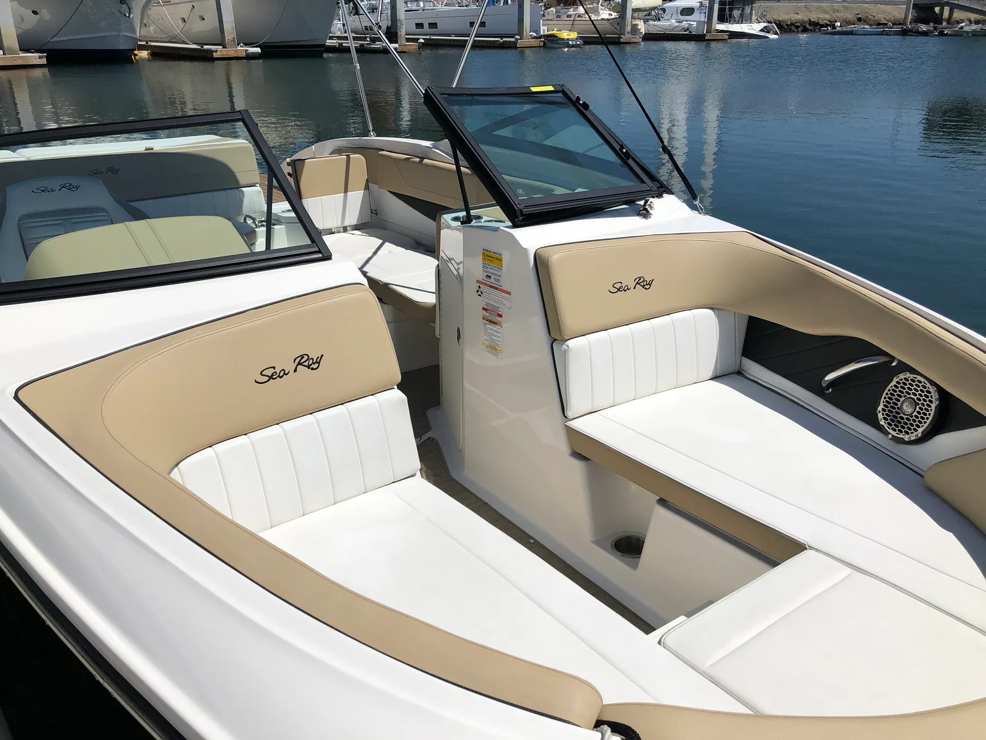 SEA RAY BOATS SPX 210 in National City, CA — photo 2