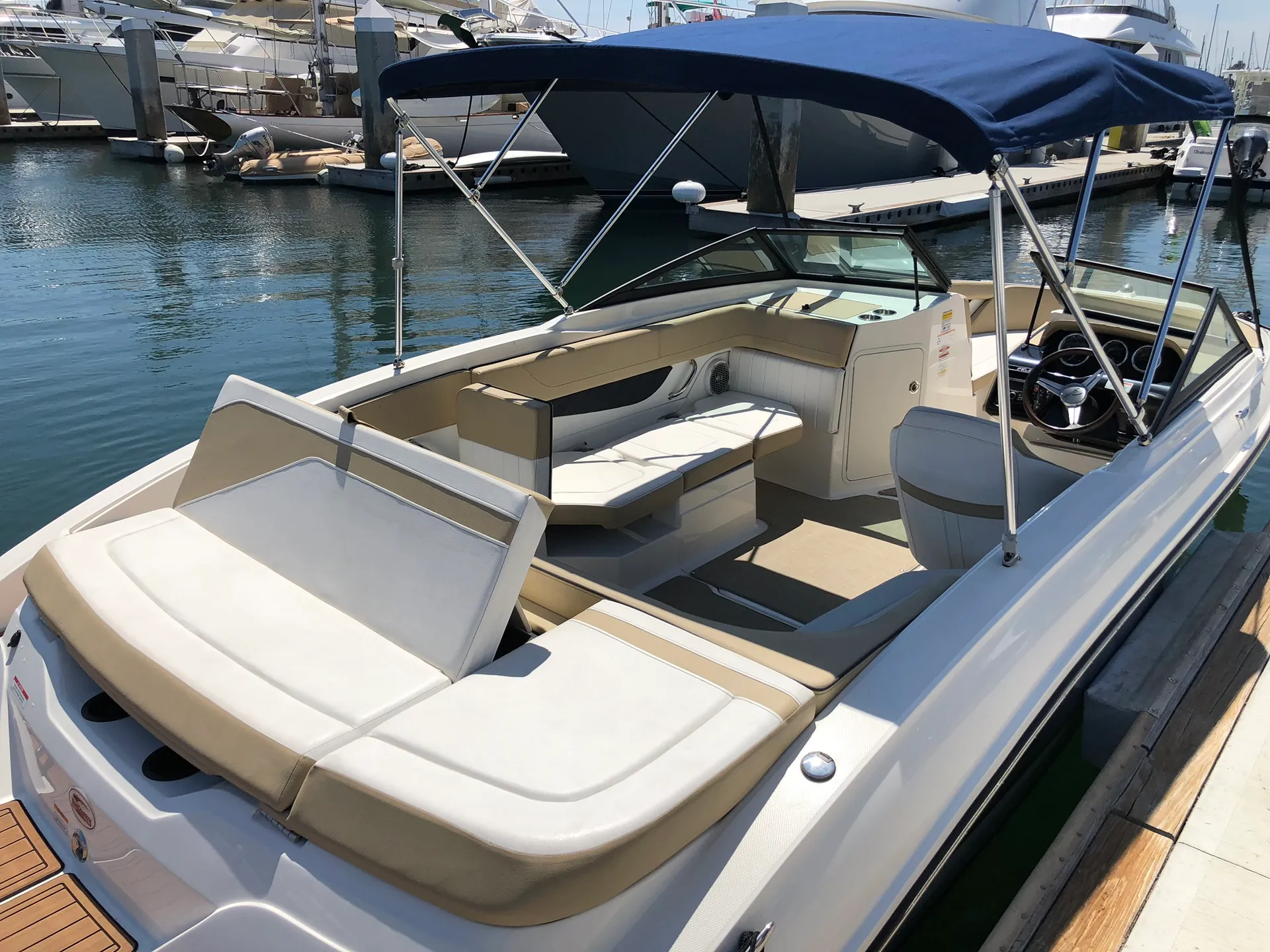 SEA RAY BOATS SPX 210 in National City, CA — photo 3