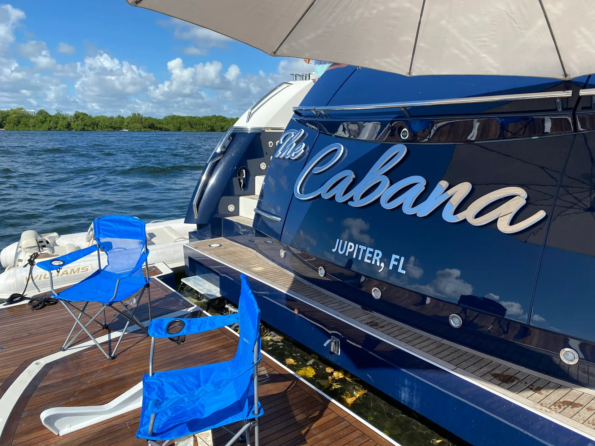 Sunseeker Sunseeker - 90’  in Aventura, FL — photo 3