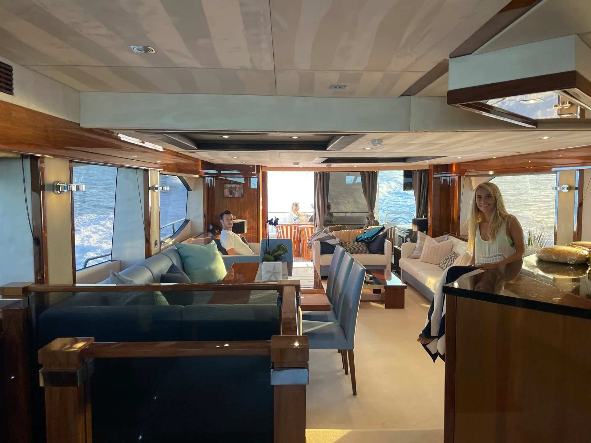 Sunseeker Sunseeker - 90’  in Aventura, FL — photo 8