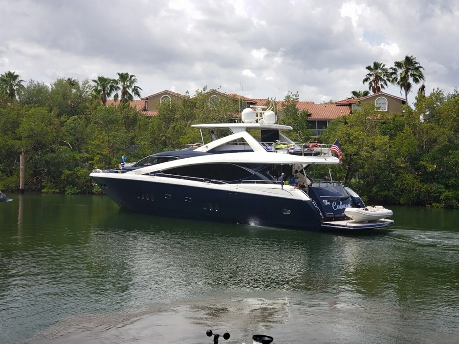 Sunseeker Sunseeker - 90’  in Aventura, FL — photo 5