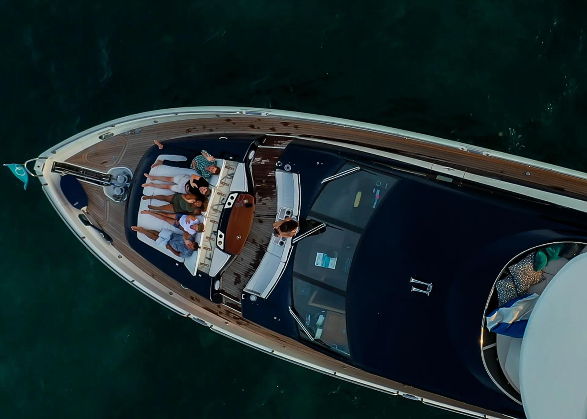 Sunseeker Sunseeker - 90’  in Aventura, FL — photo 2