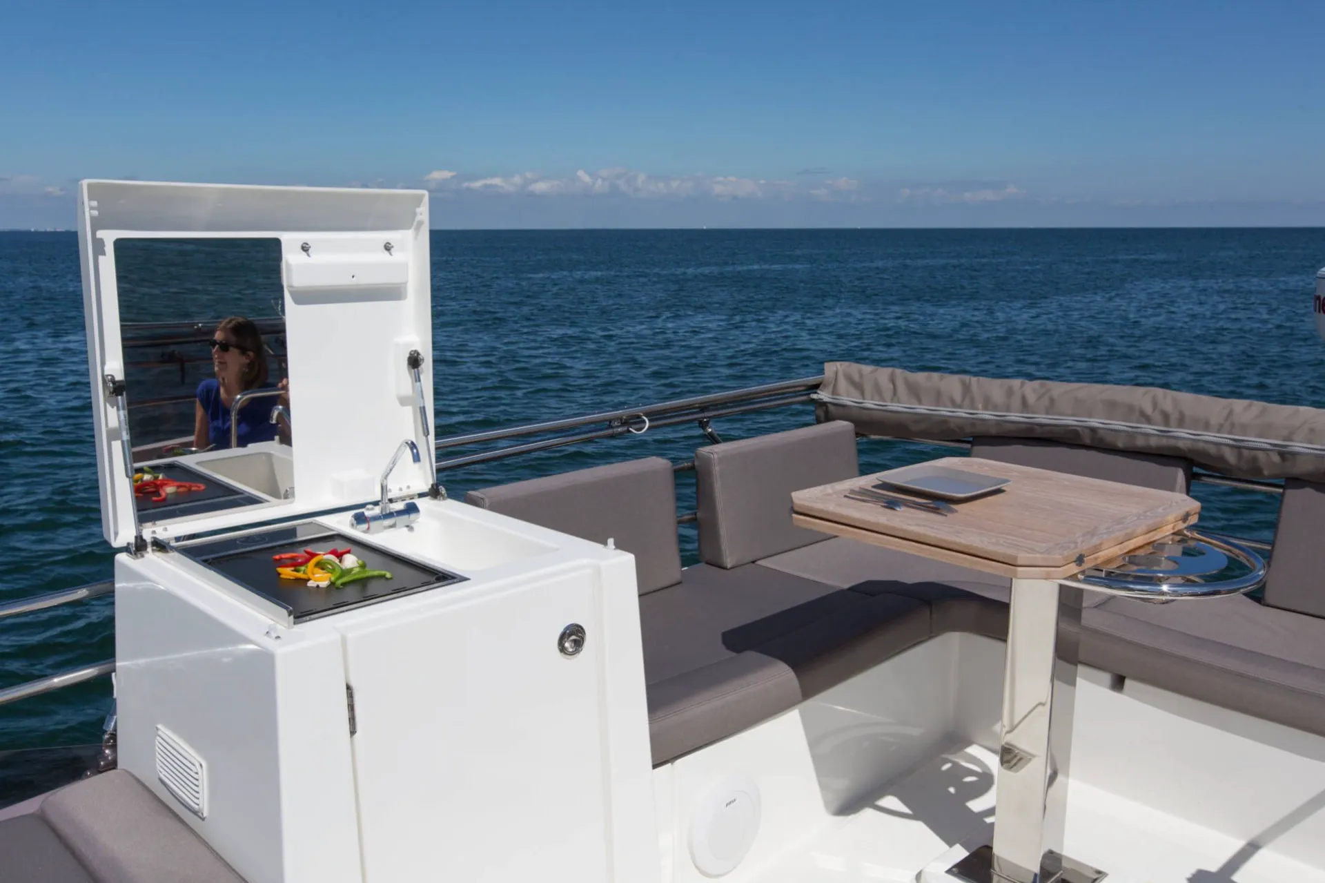 Prestige 420 Flybridge in St. Petersburg, FL — photo 3