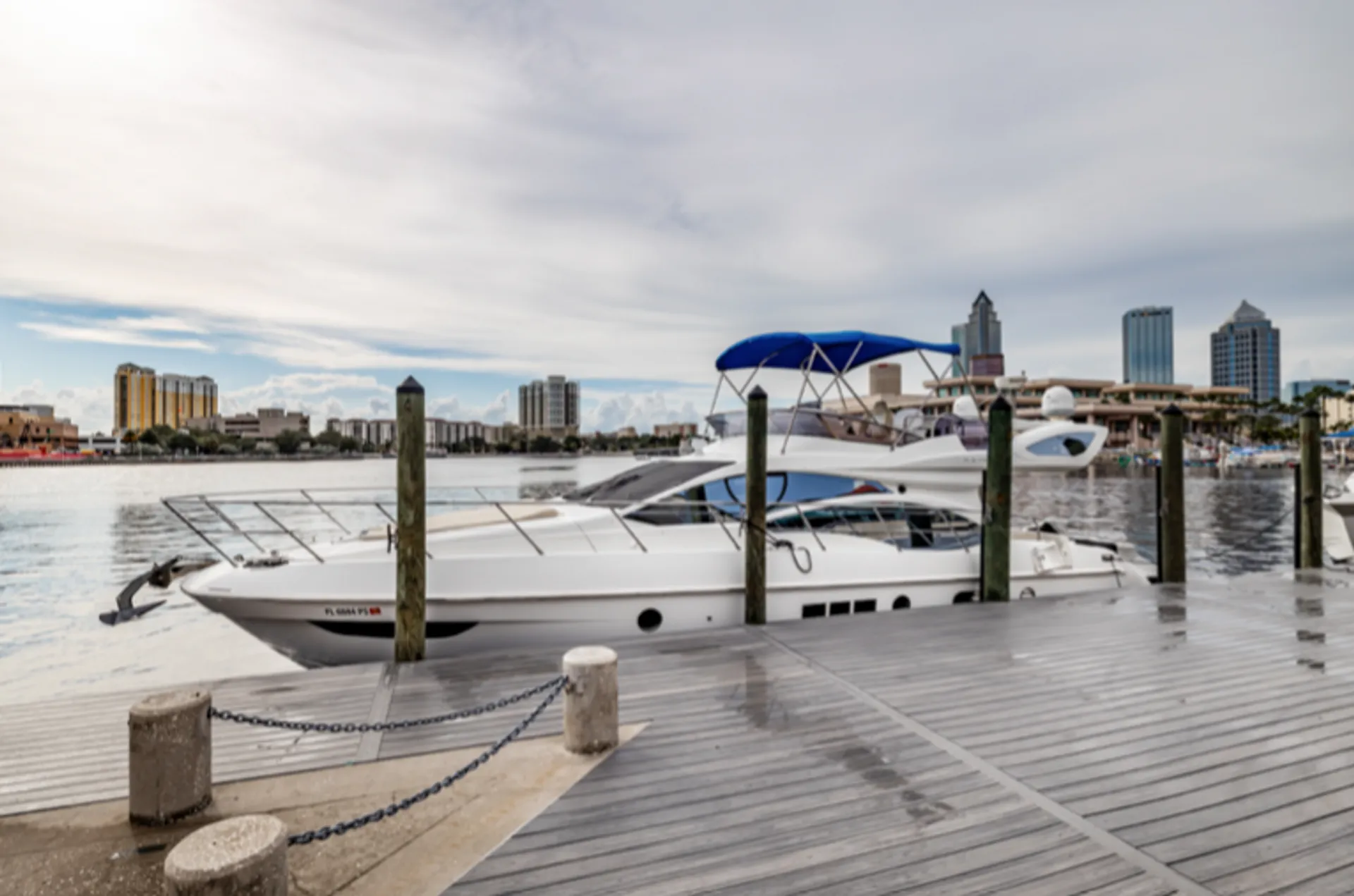 Azimut 48' Flybridge in Tampa, FL — photo 2