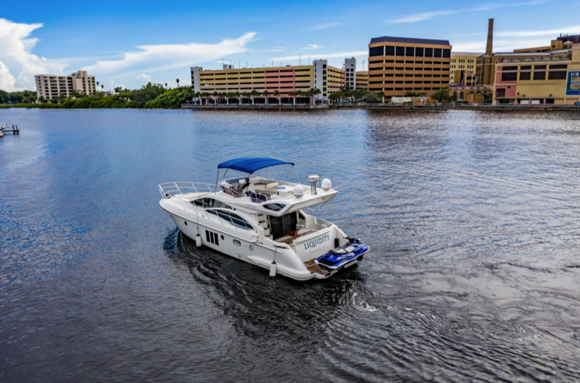 Azimut 48' Flybridge in Tampa, FL — photo 3