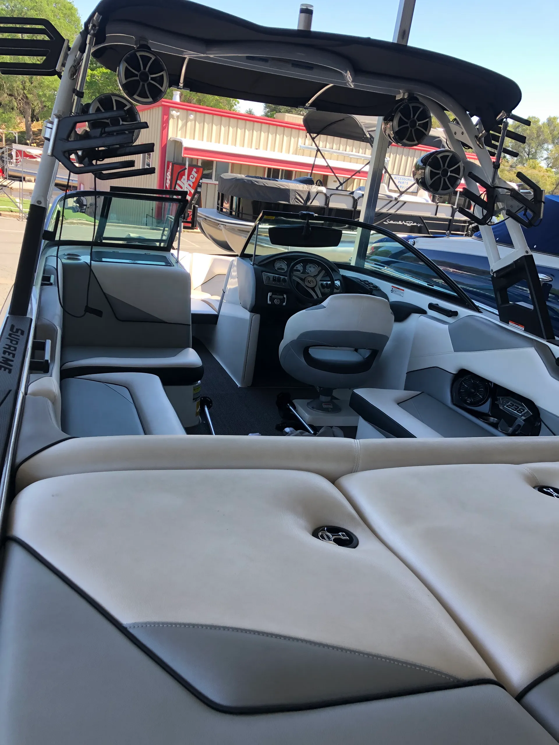 Supreme S238 in South Lake Tahoe, CA — photo 9