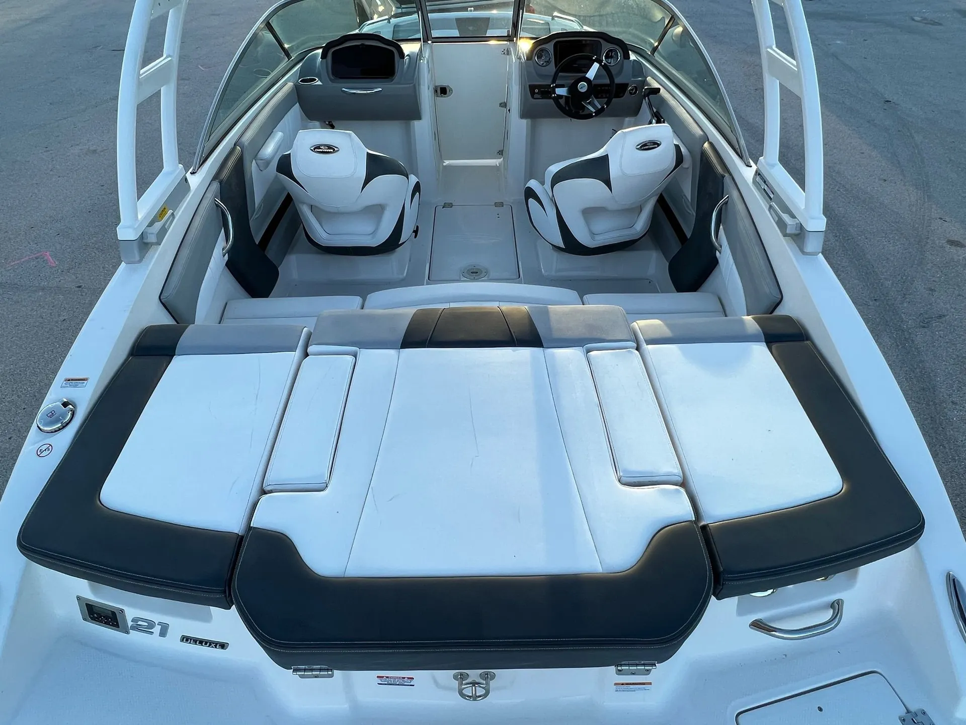 Chaparral Boats SSI 21 in Miami Beach, FL — photo 10