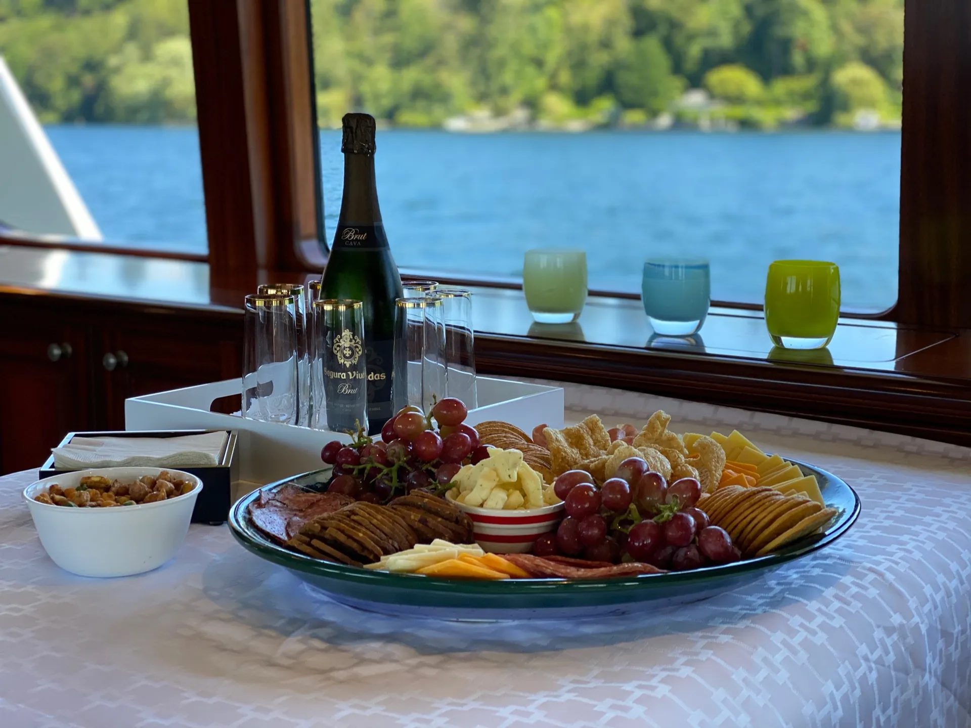 Luxury Yacht Charter, Seattle or San Juan Islands