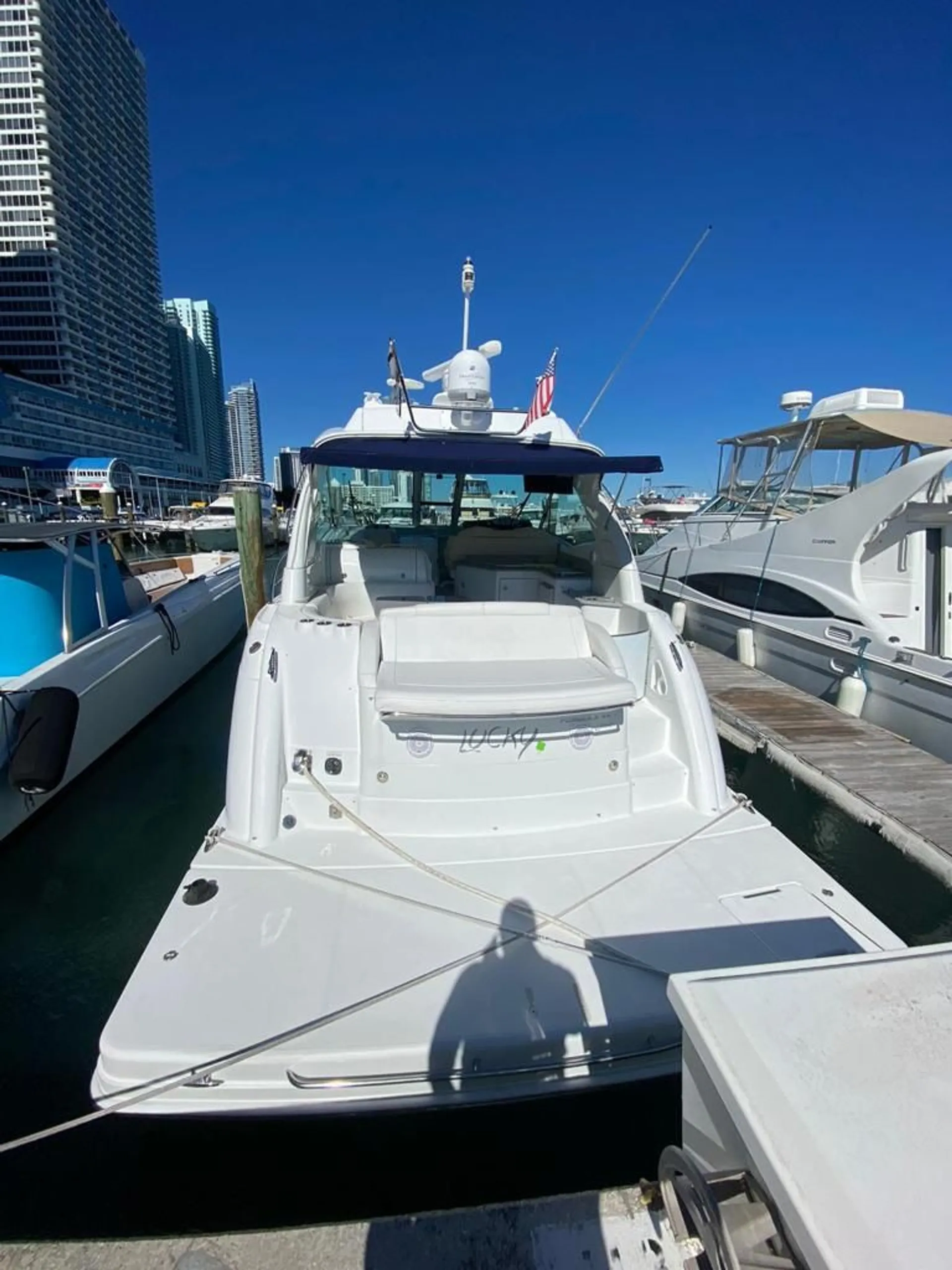 FORMULA BY THUNDERBIRD 45 YACHT in Miami, FL — photo 2