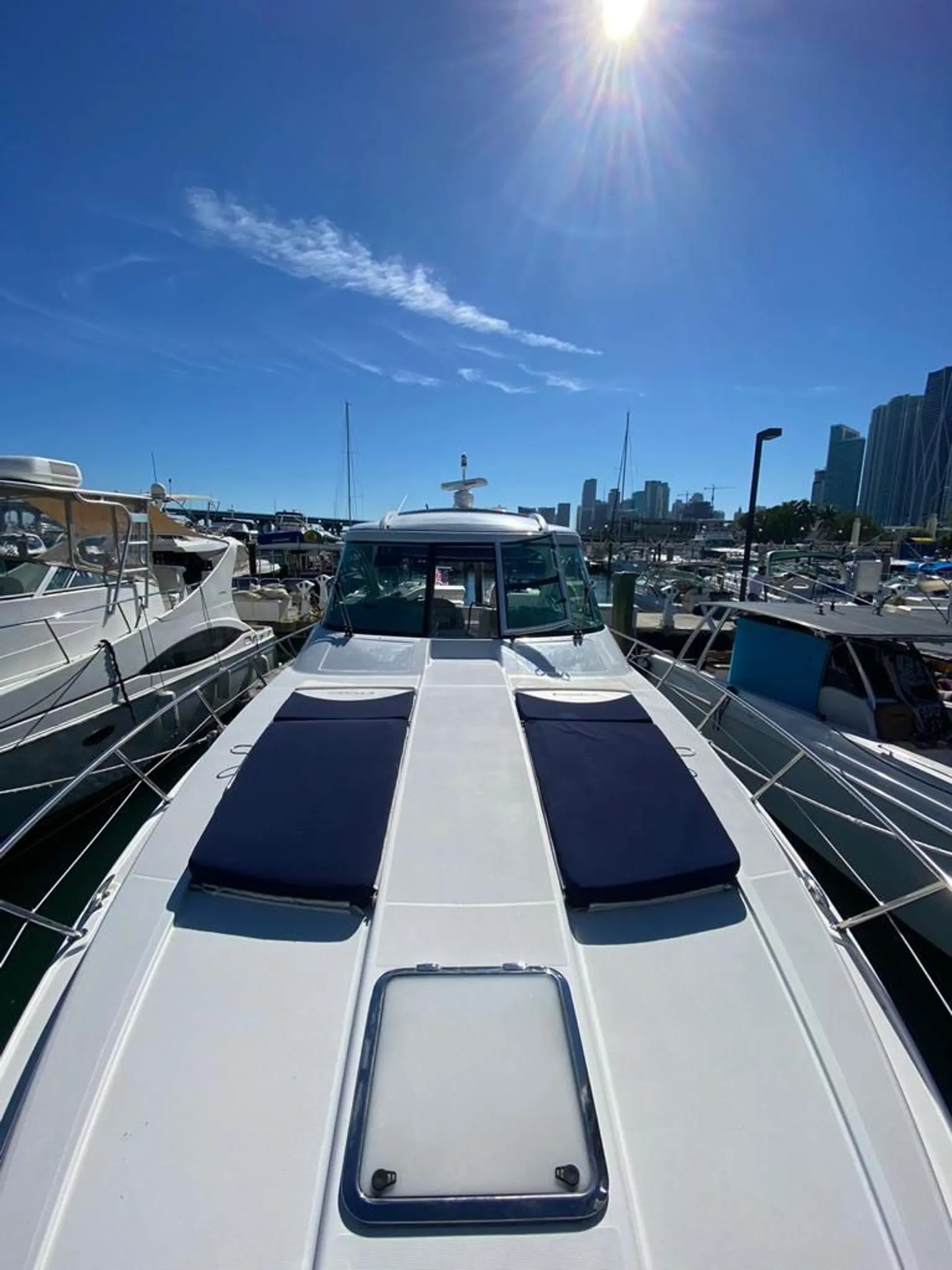 FORMULA BY THUNDERBIRD 45 YACHT in Miami, FL — photo 3