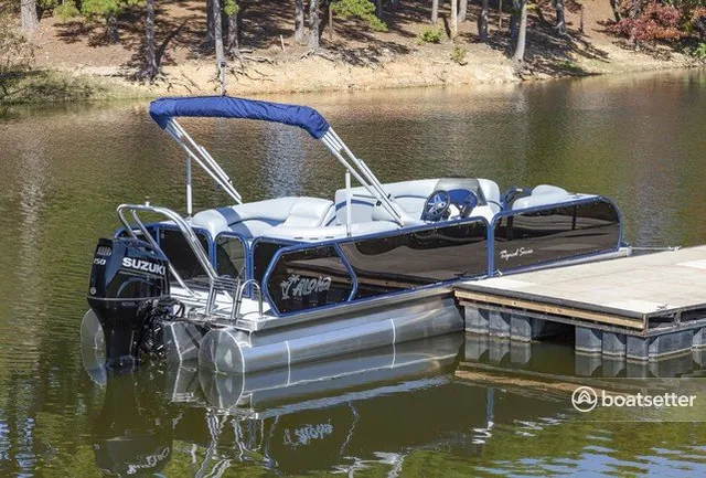 Rent a Aloha  pontoon in Canyon Lake, TX near me