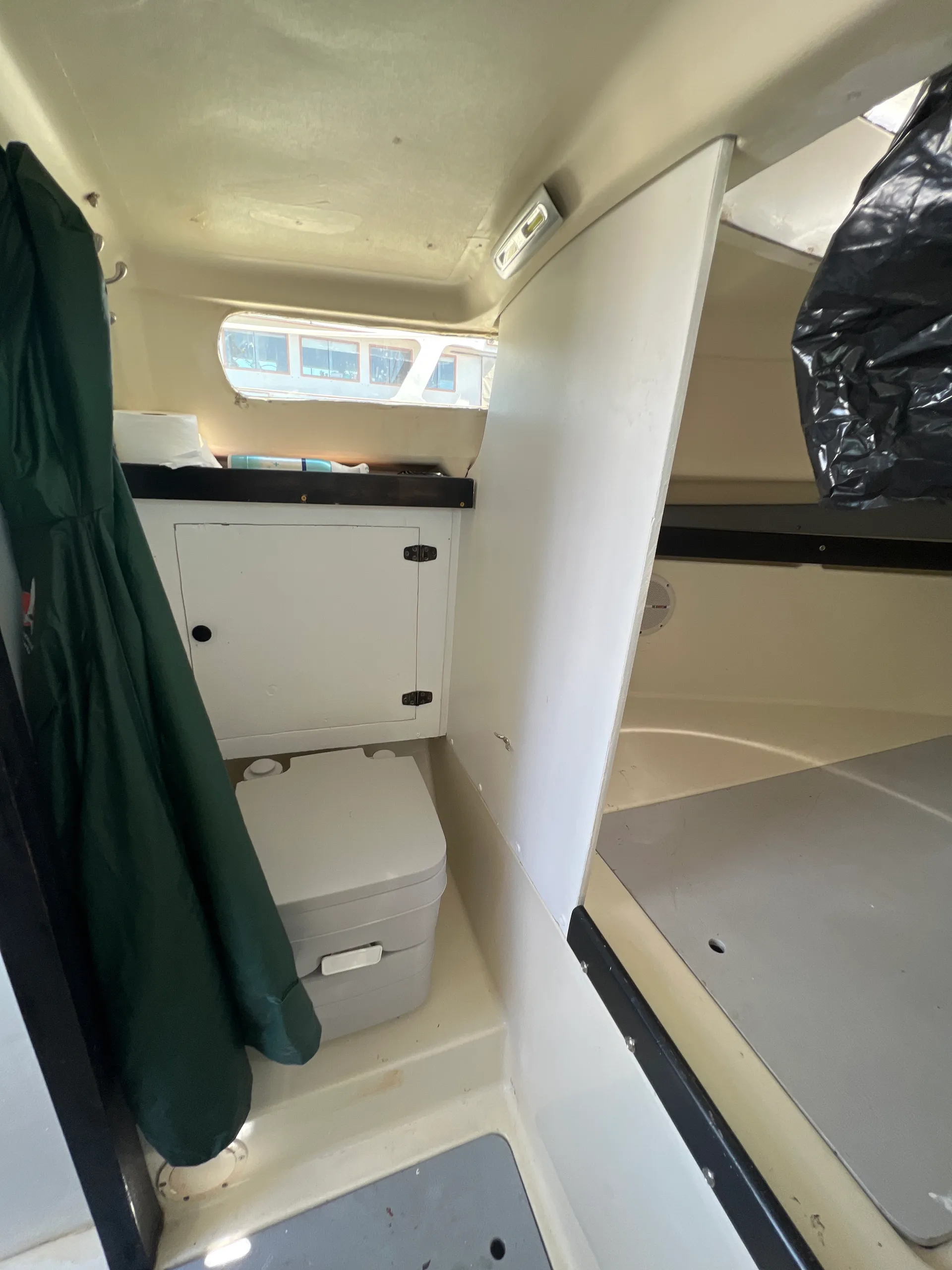 Pearson 26 in Alameda, CA — photo 4