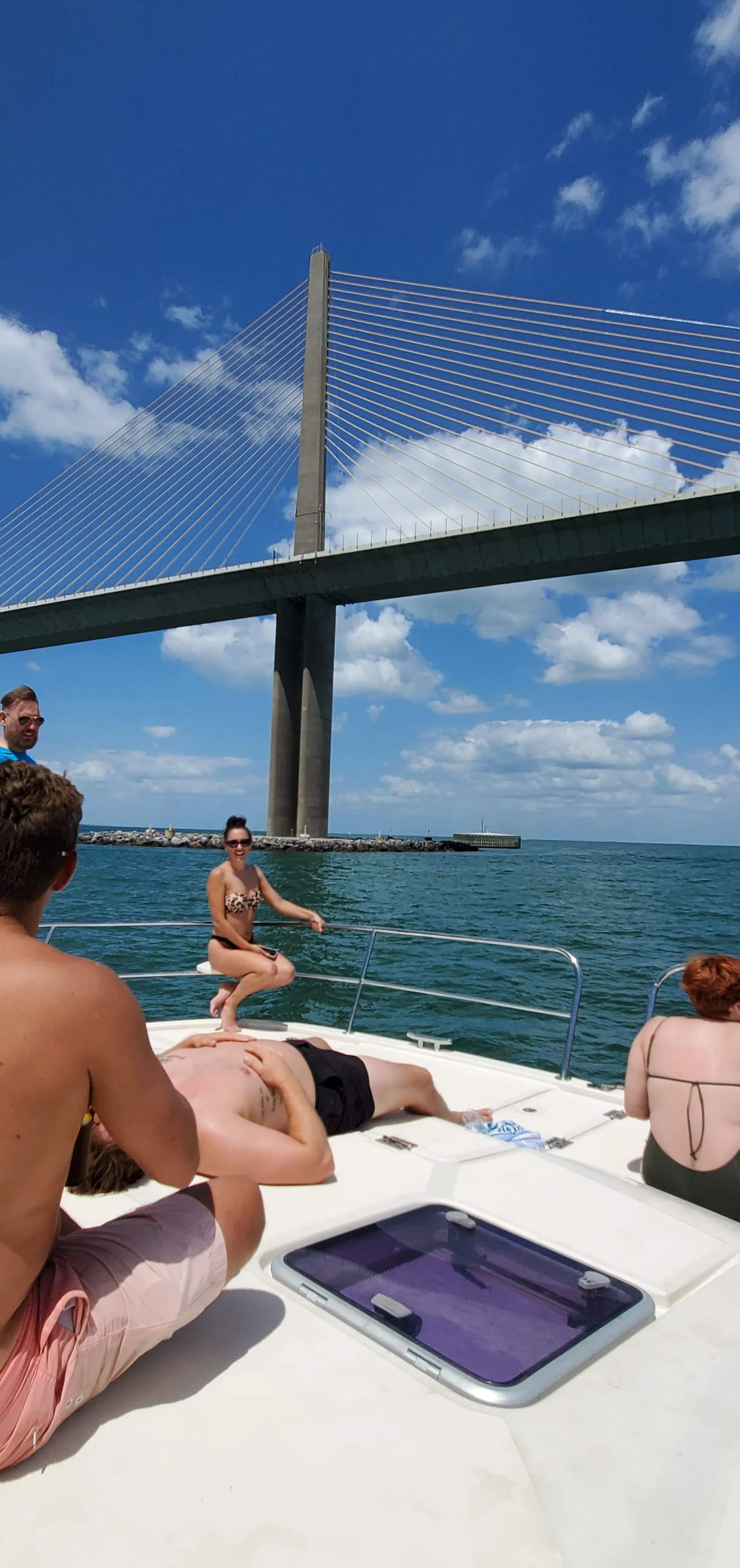 44’ Aquila Luxury Yacht Charter in St. Petersburg