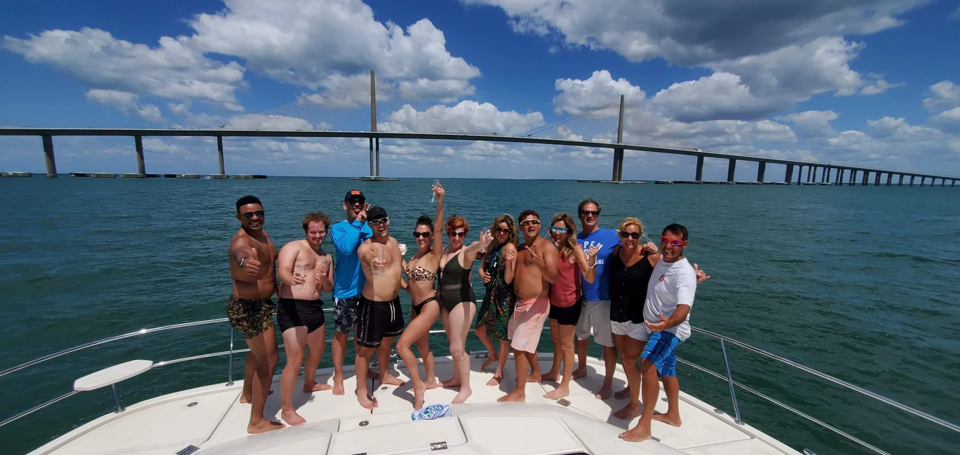 44’ Aquila Luxury Yacht Charter in St. Petersburg