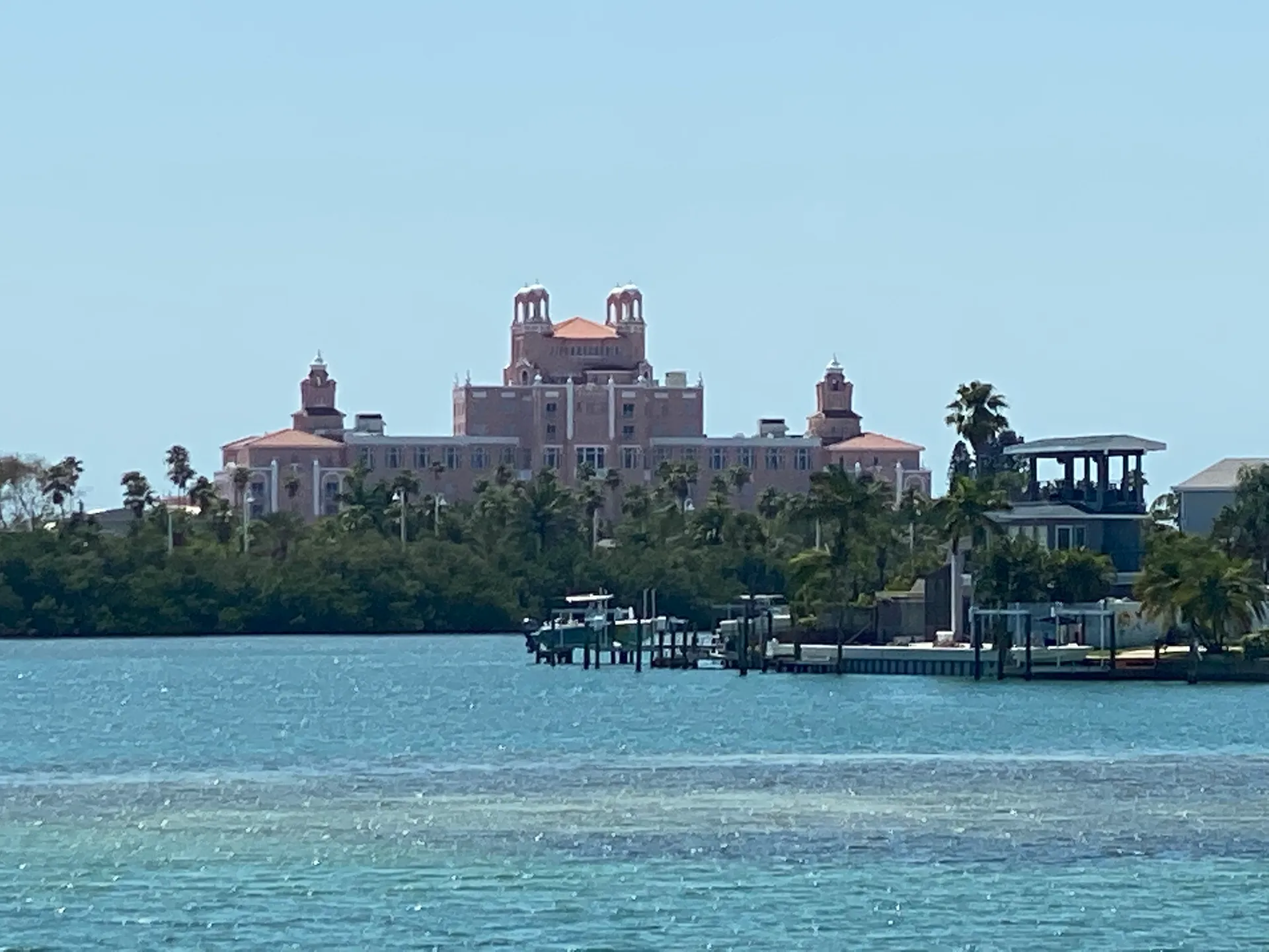 44’ Aquila Luxury Yacht Charter in St. Petersburg