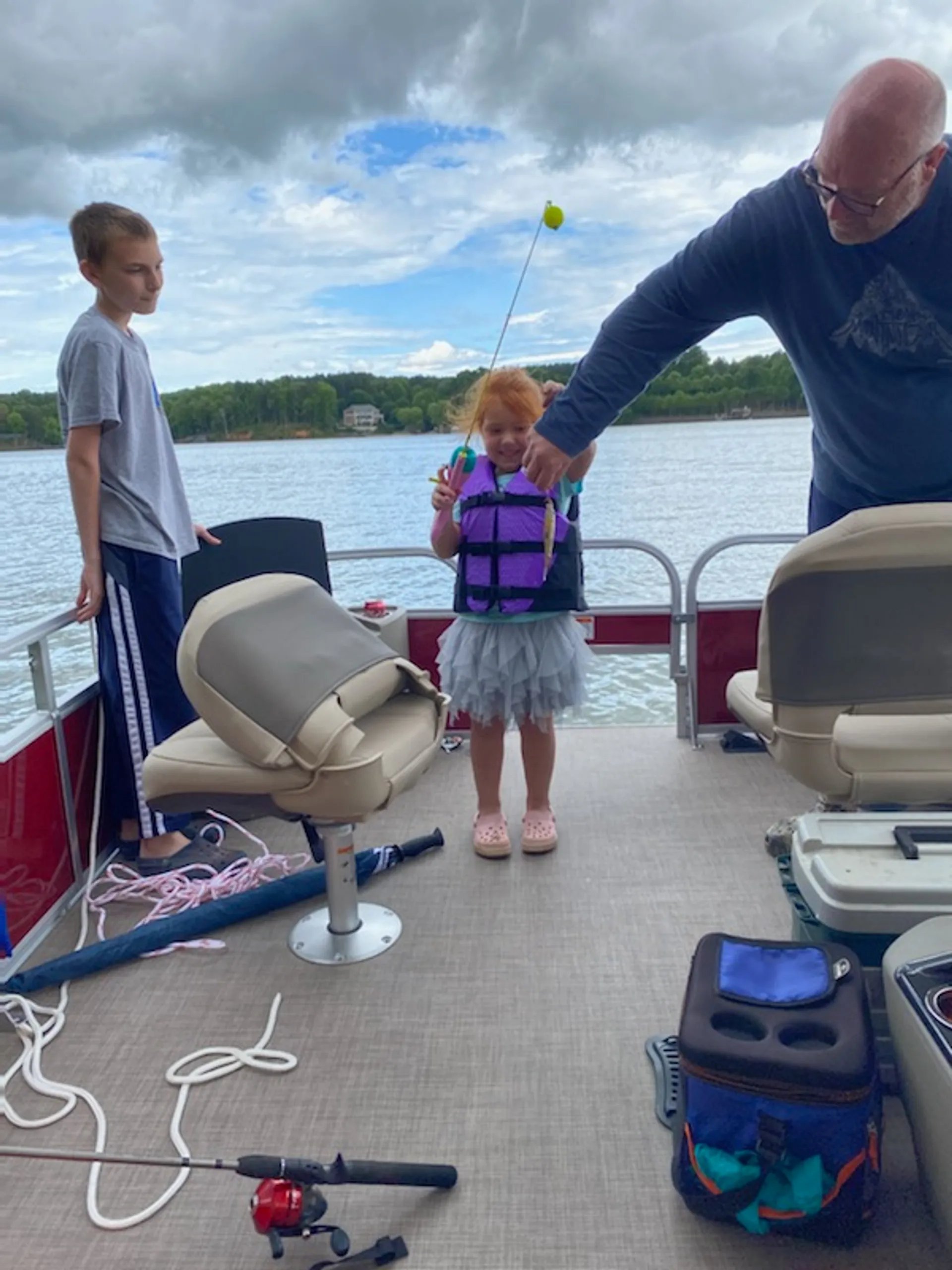 SUN TRACKER BASS BUGGY 18 DLX in Belmont, NC — photo 2