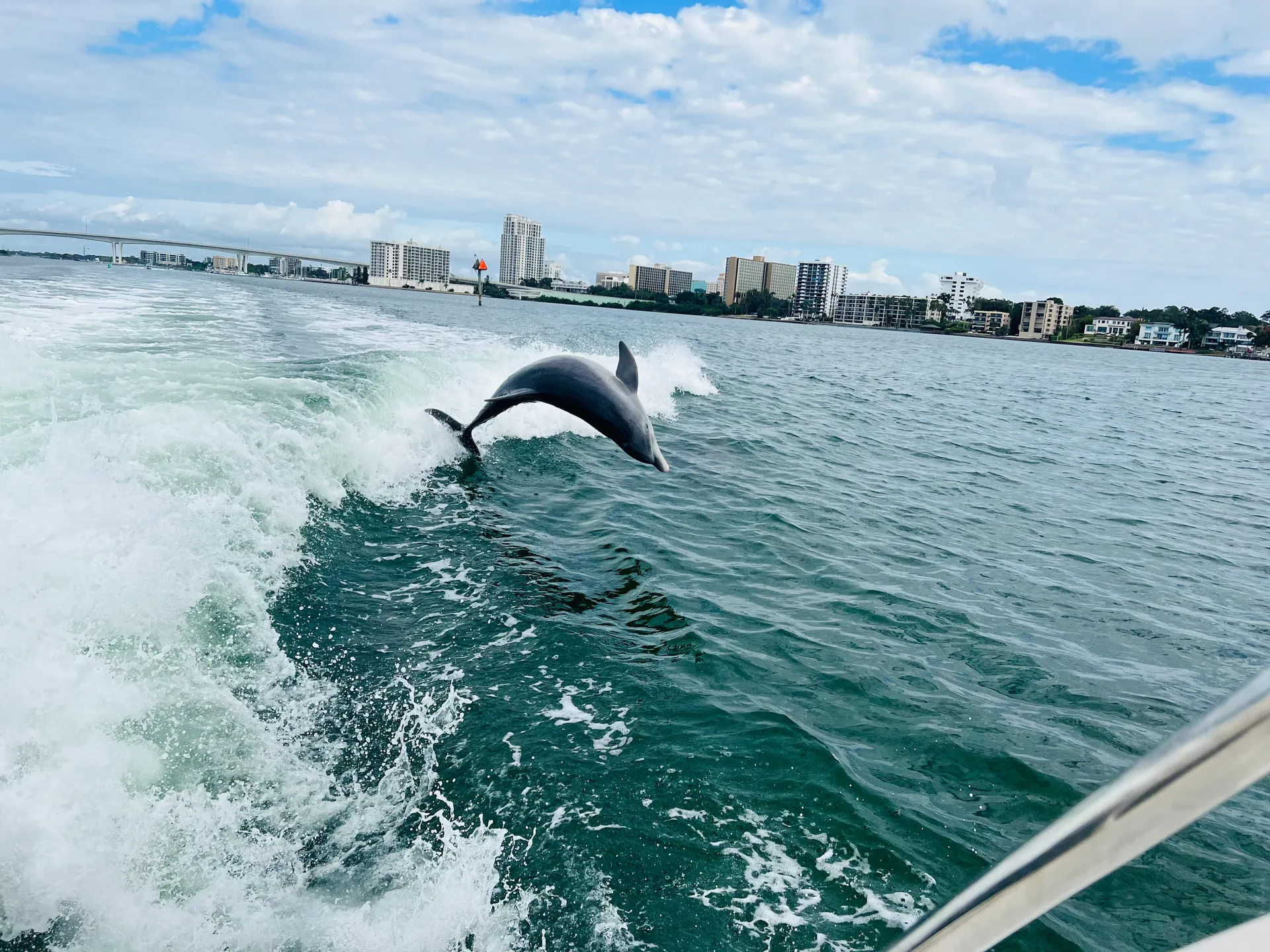 44’ Aquila Luxury Yacht Charter in St. Petersburg