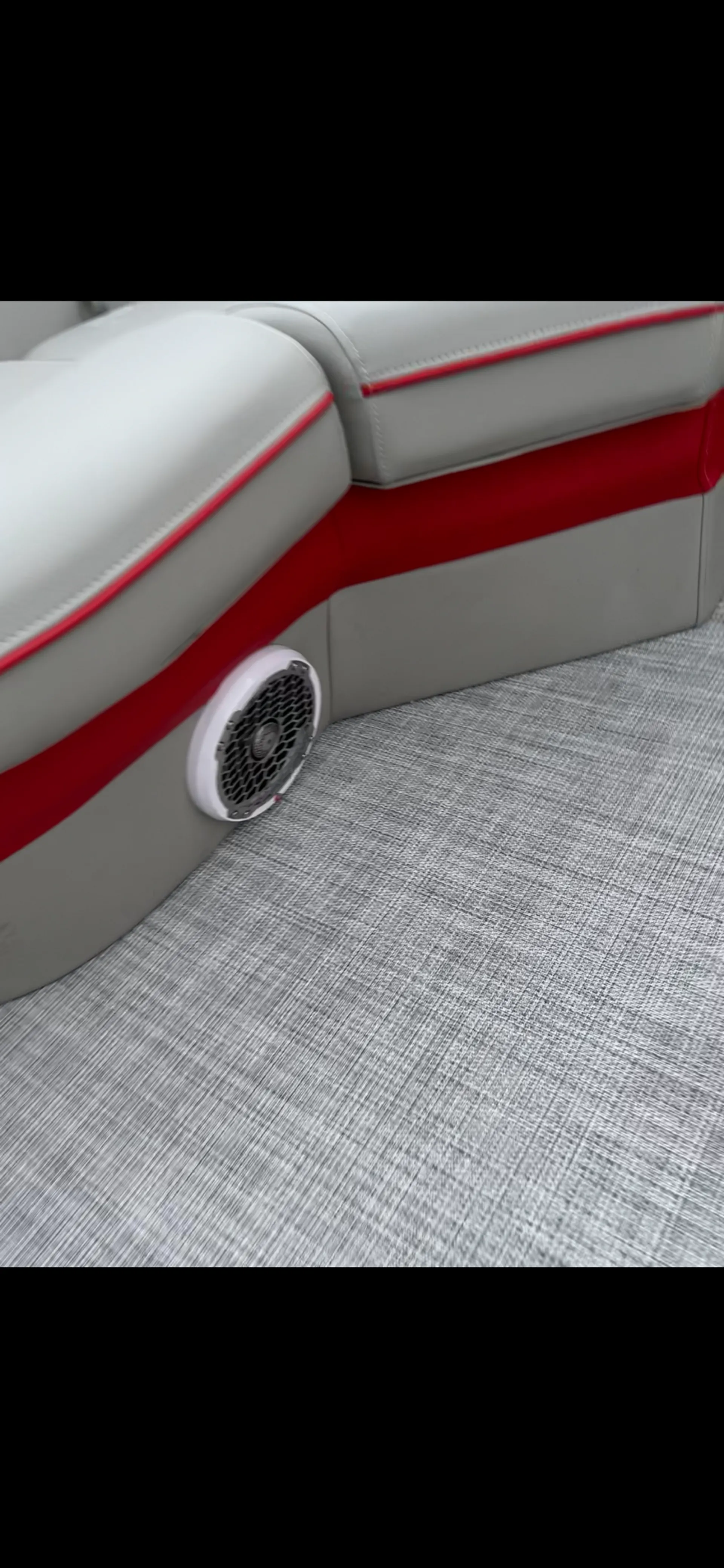 THE MAJESTIC- Lake Washington, American Lake, Puget Sound, Pt Defiance