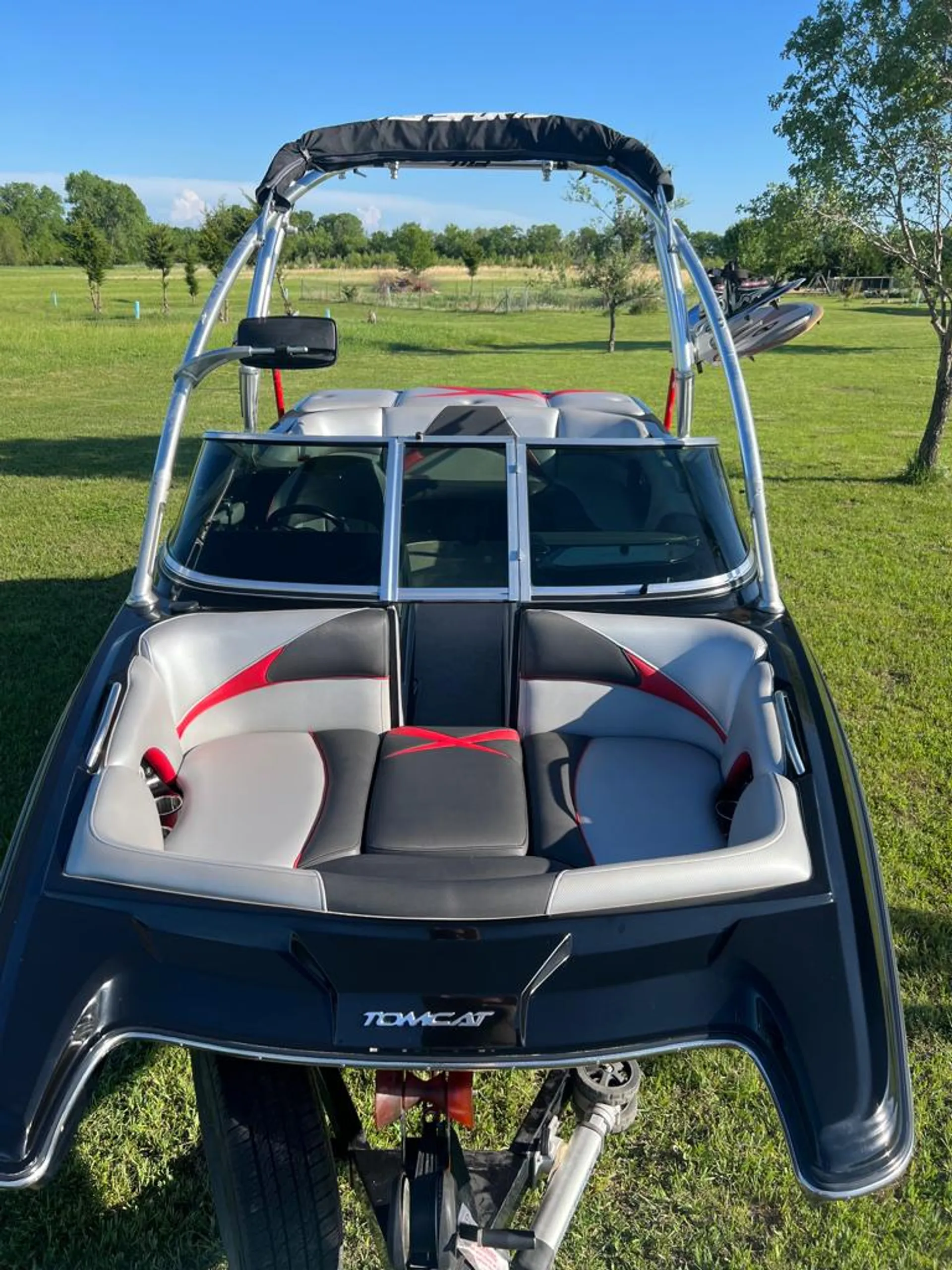 MB Surf Boat - Includes some Accessories