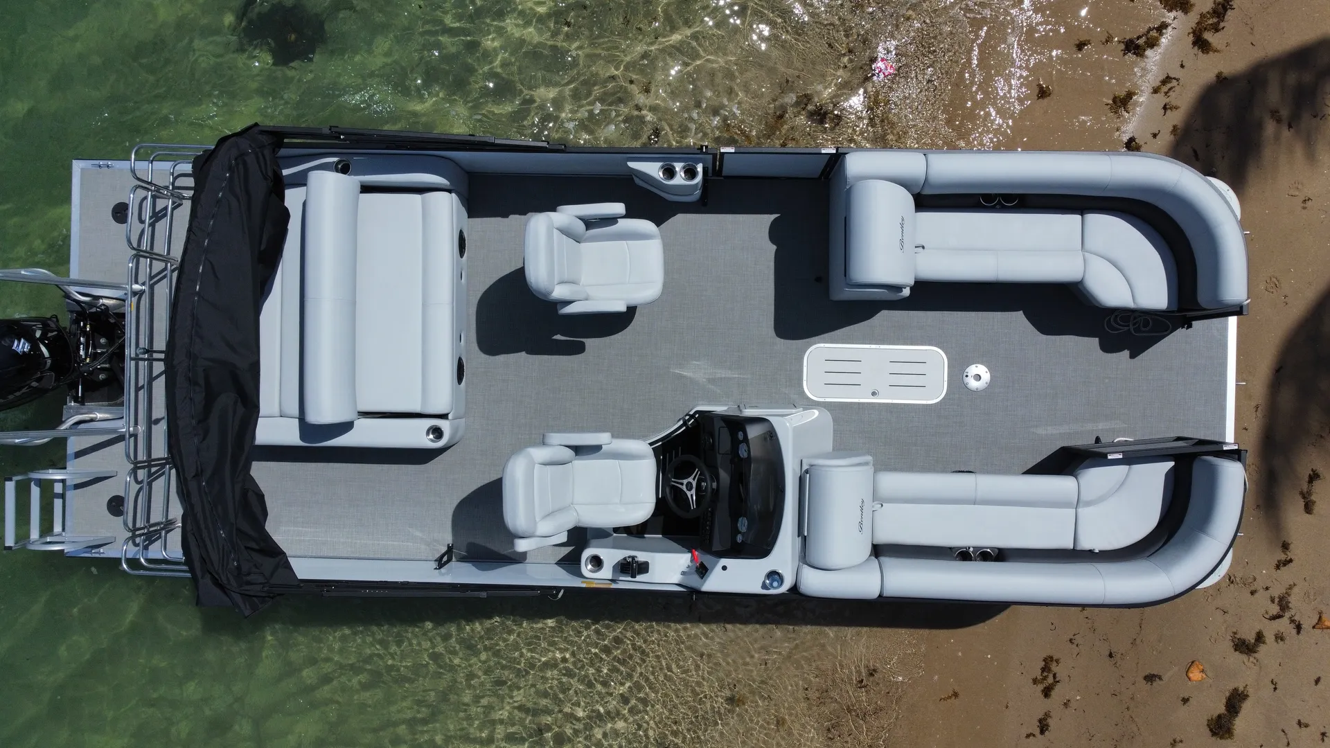 Luxury 25ft Captained Pontoon for up to 12 guests