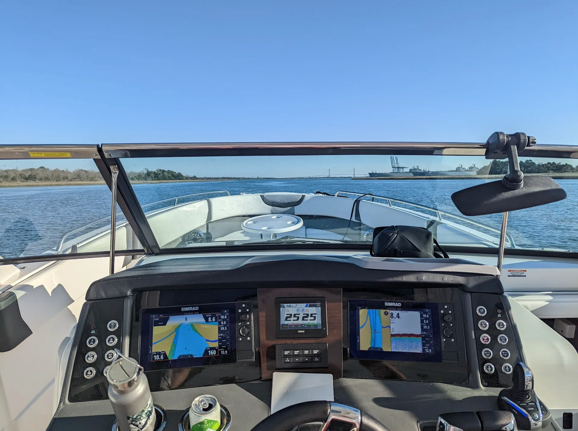 Luxury 31ft Yacht – Perfect for Bachelorette Parties & Entertaining