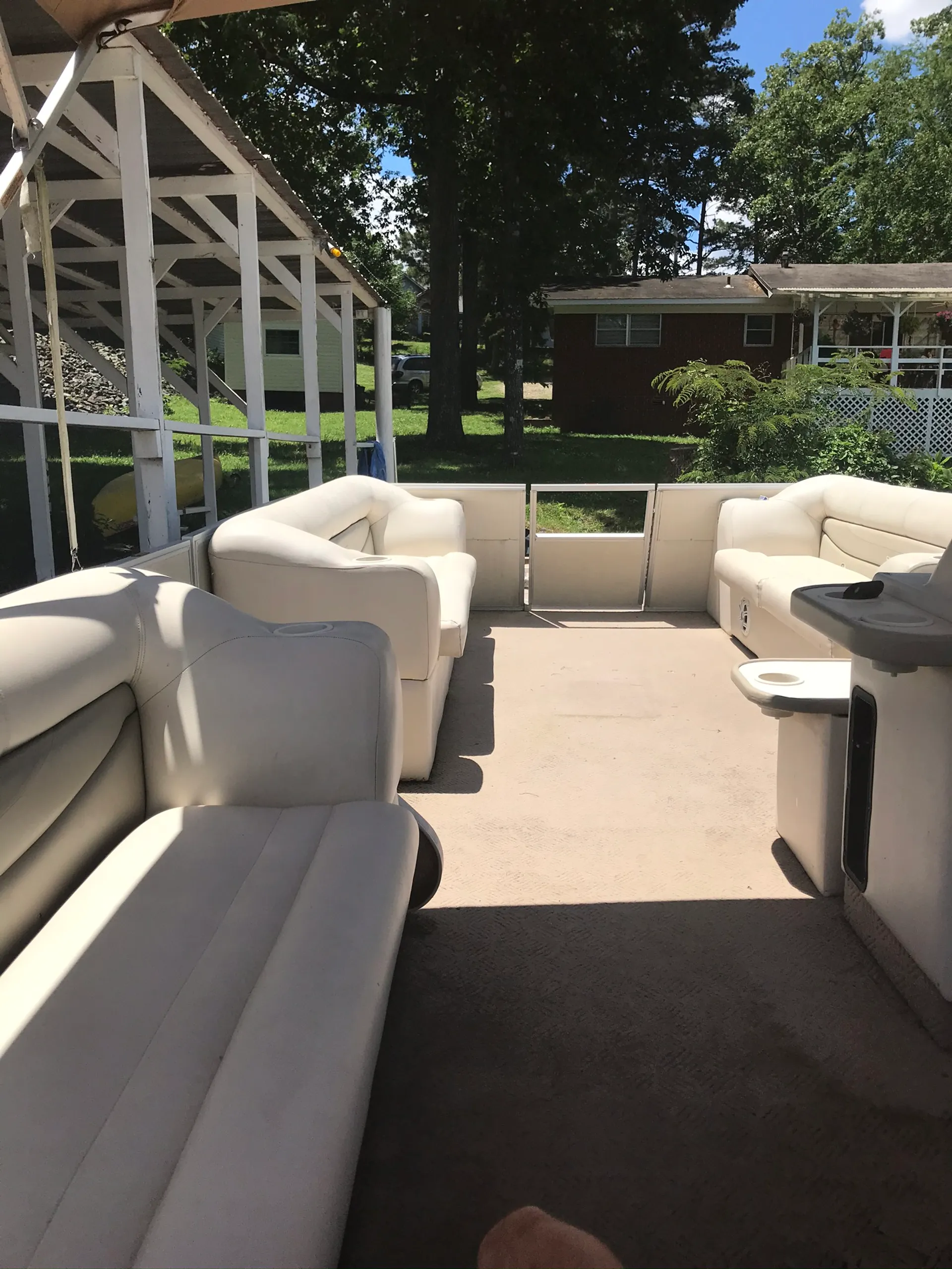 Crest Pontoons 25 Ultra in Rockwell, AR — photo 2