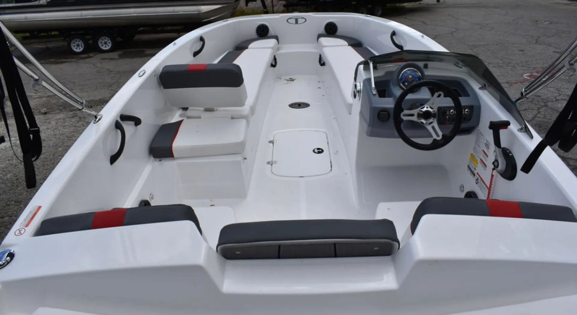 Tahoe By Tracker Marine T18 in Villa Rica, GA — photo 2