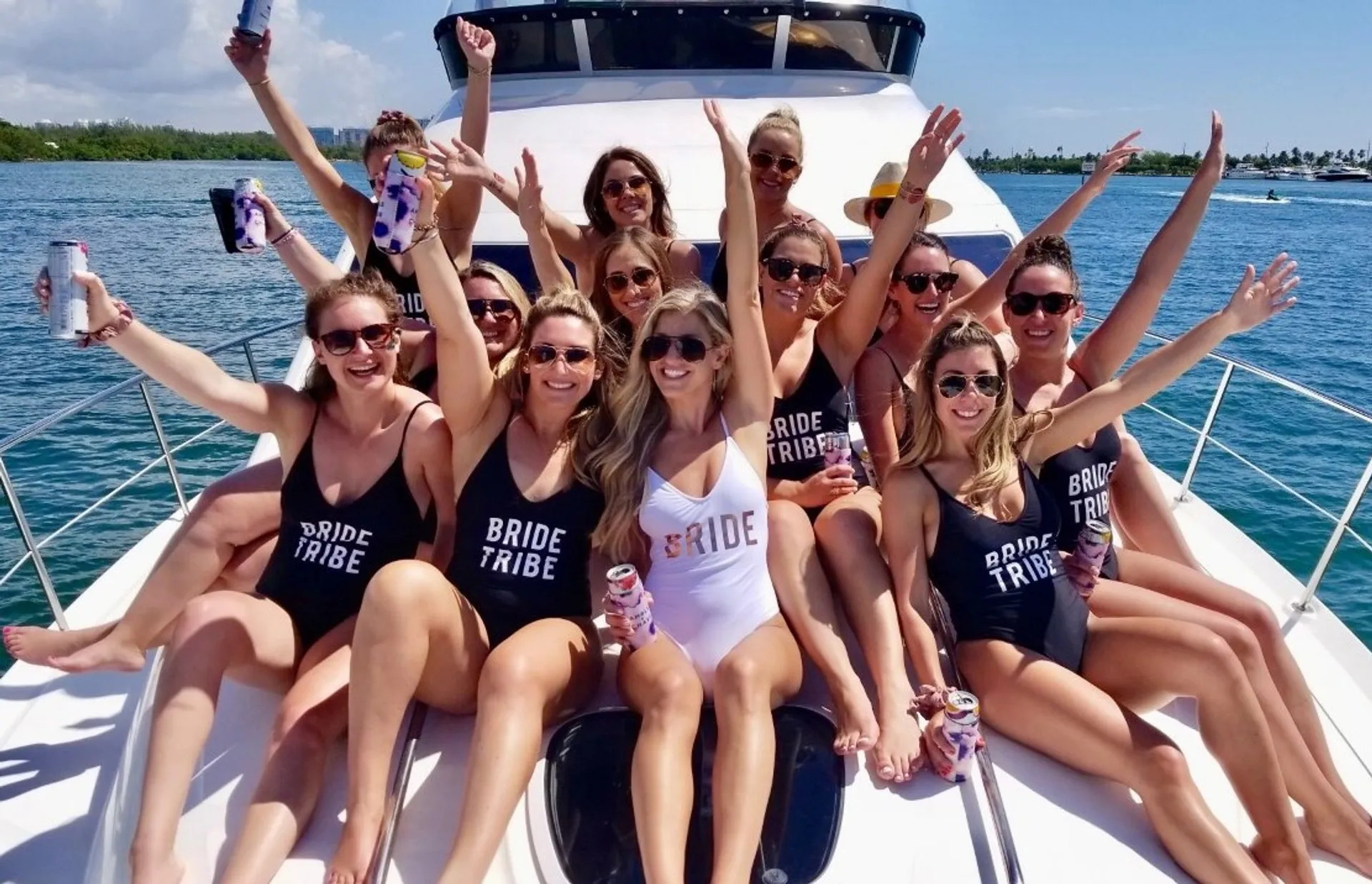 Sea Ray Boats 44 Sedan Bridge in Miami Beach, FL — photo 7