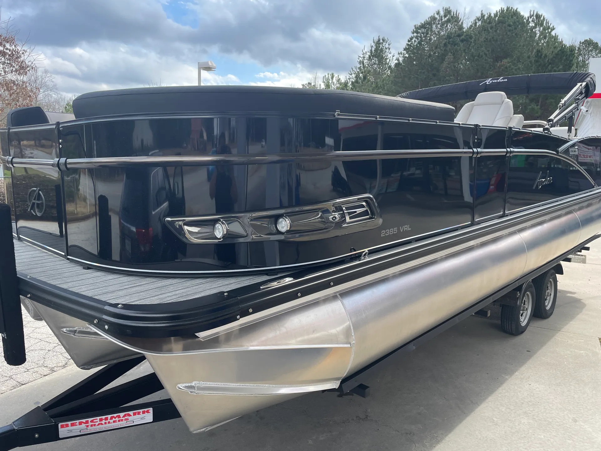 AVALON PONTOONS CATALINA VERSATILE REAR BENCH 2385VRL in Lexington County, SC — photo 2