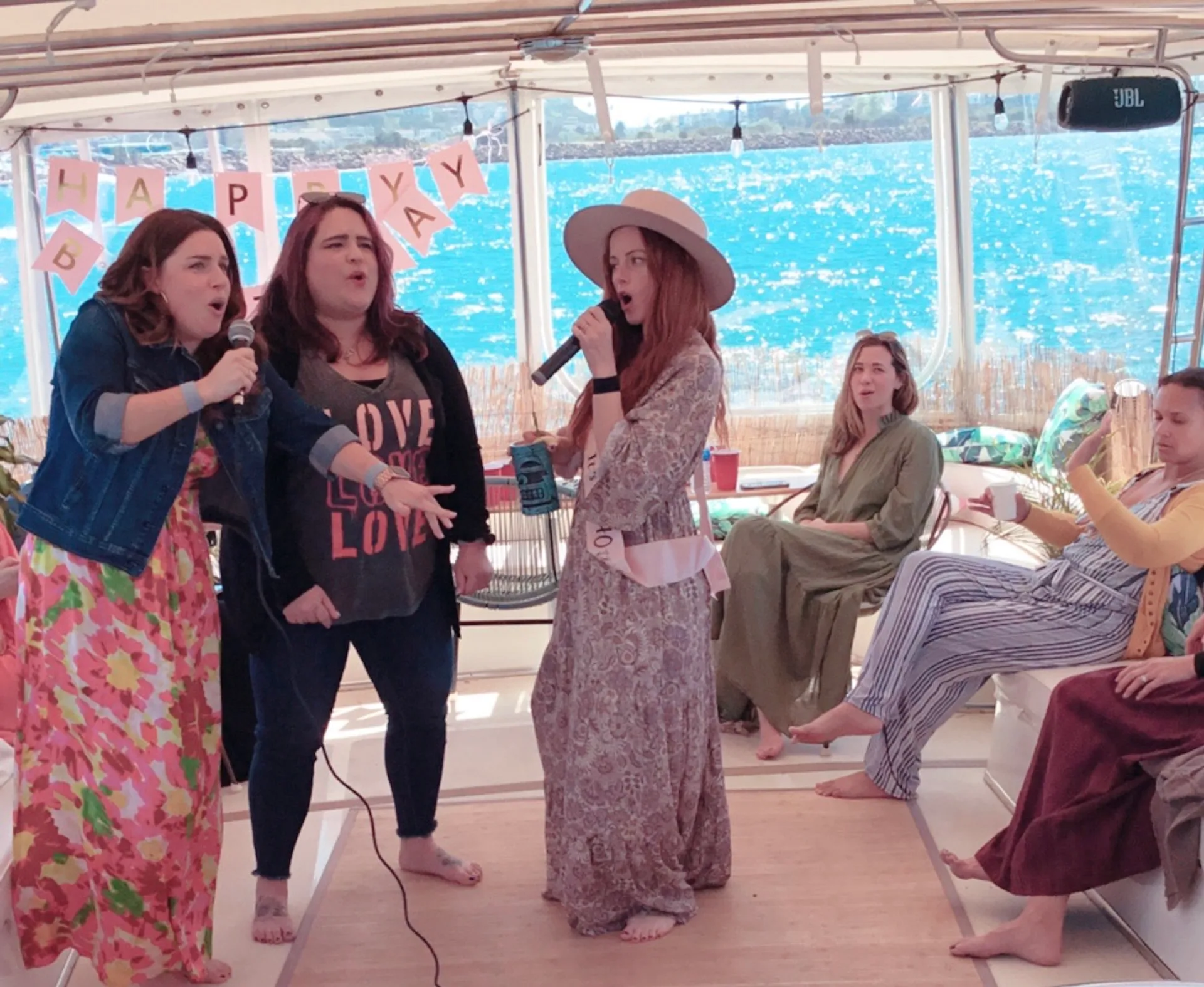 59' 🥳#1 Party Deck 🎤Karaoke💃Dance Flr 🏈TVs 👙Swim 🛟Floaty 🤩12pax