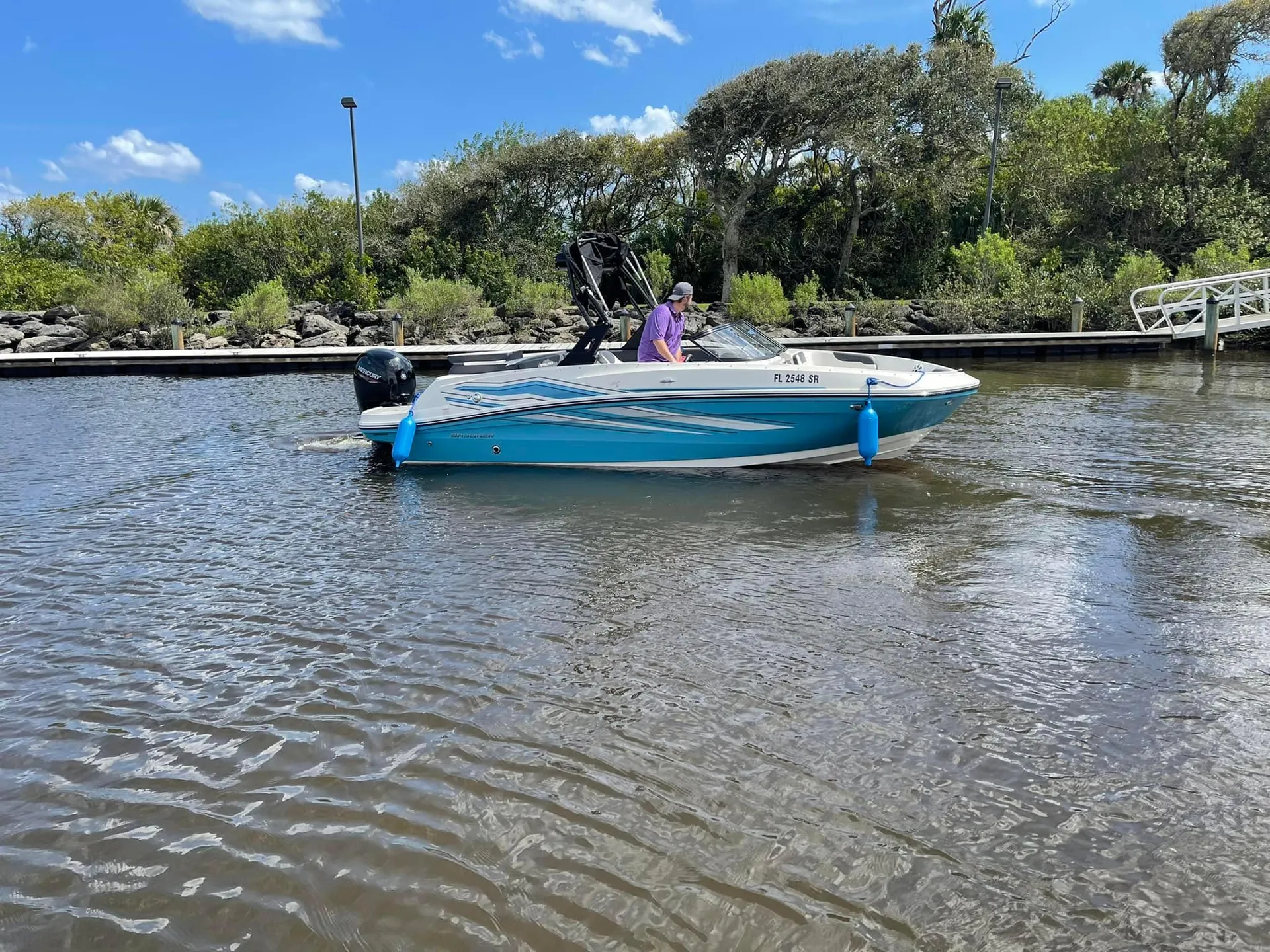 BAYLINER VR5 BOWRIDER OB in St. Augustine, FL — photo 2