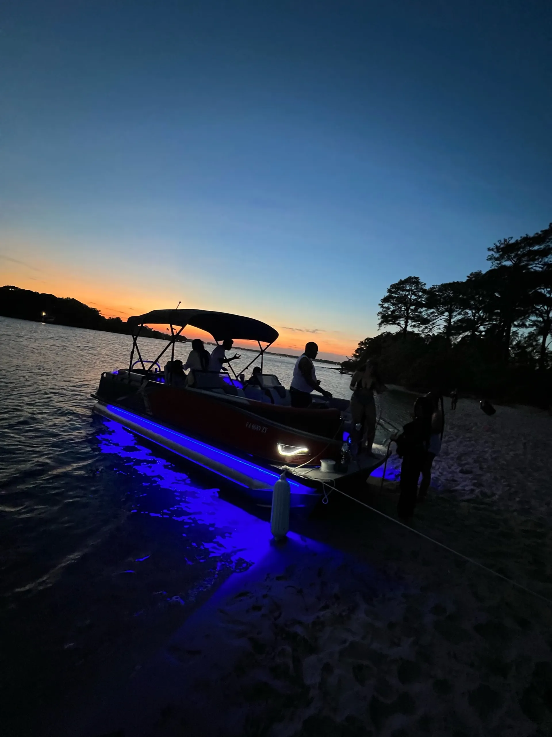 AVALON PONTOONS AMBASSADOR ELITE WINDSHIELD 2785ELW in Virginia Beach, VA