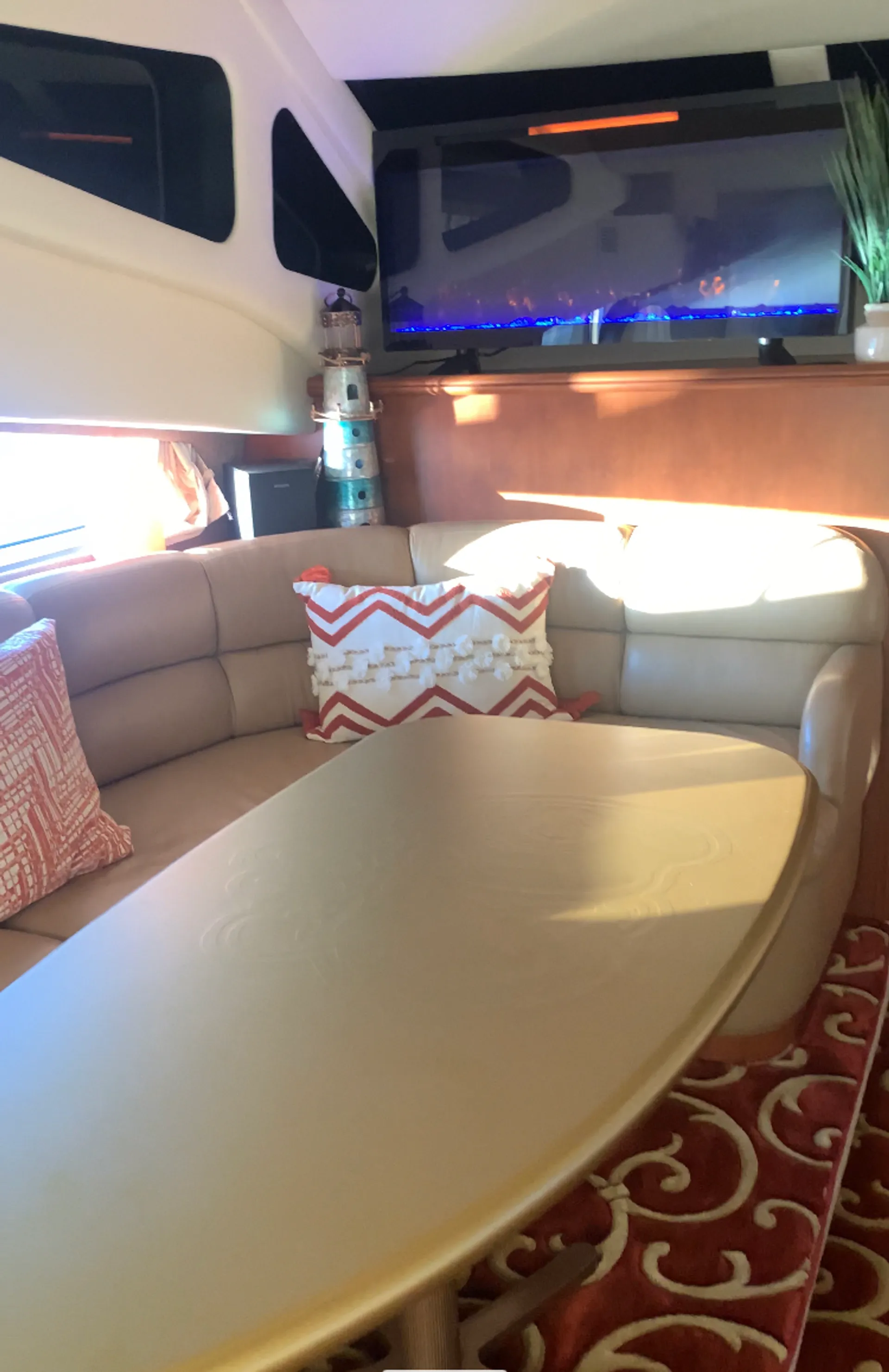 Silverton Marine 38 Sport Bridge in Irmo, SC — photo 5