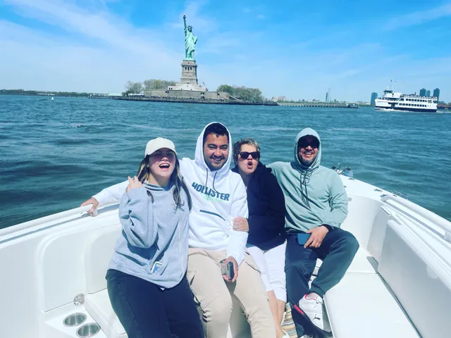 Rent a Everglades by Dougherty center console in Middletown Township, NJ near me
