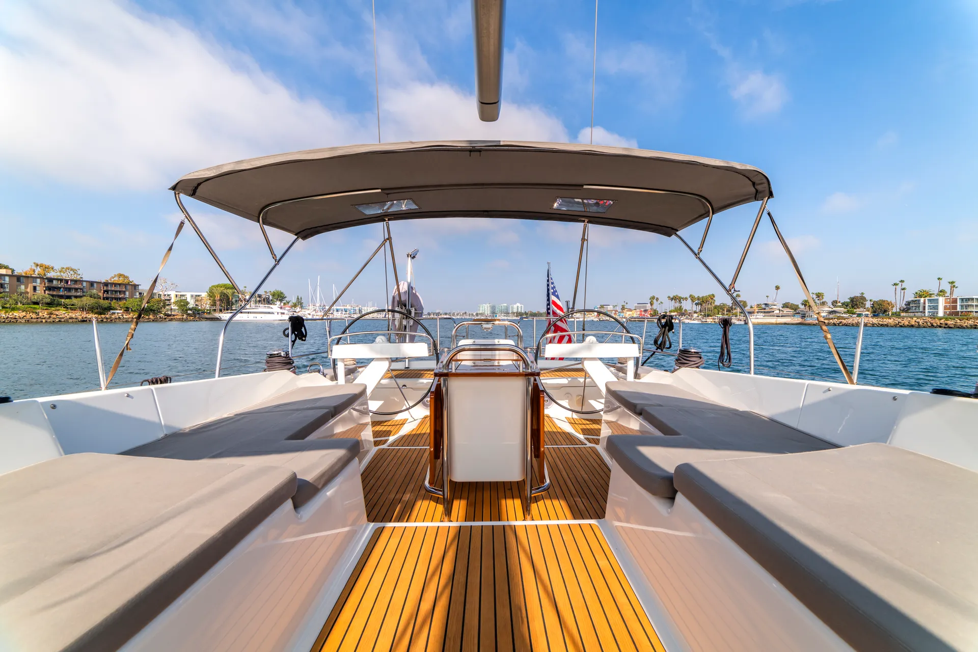 Escape the Ordinary - Discover Private Luxury Sailing on a Jeanneau 58