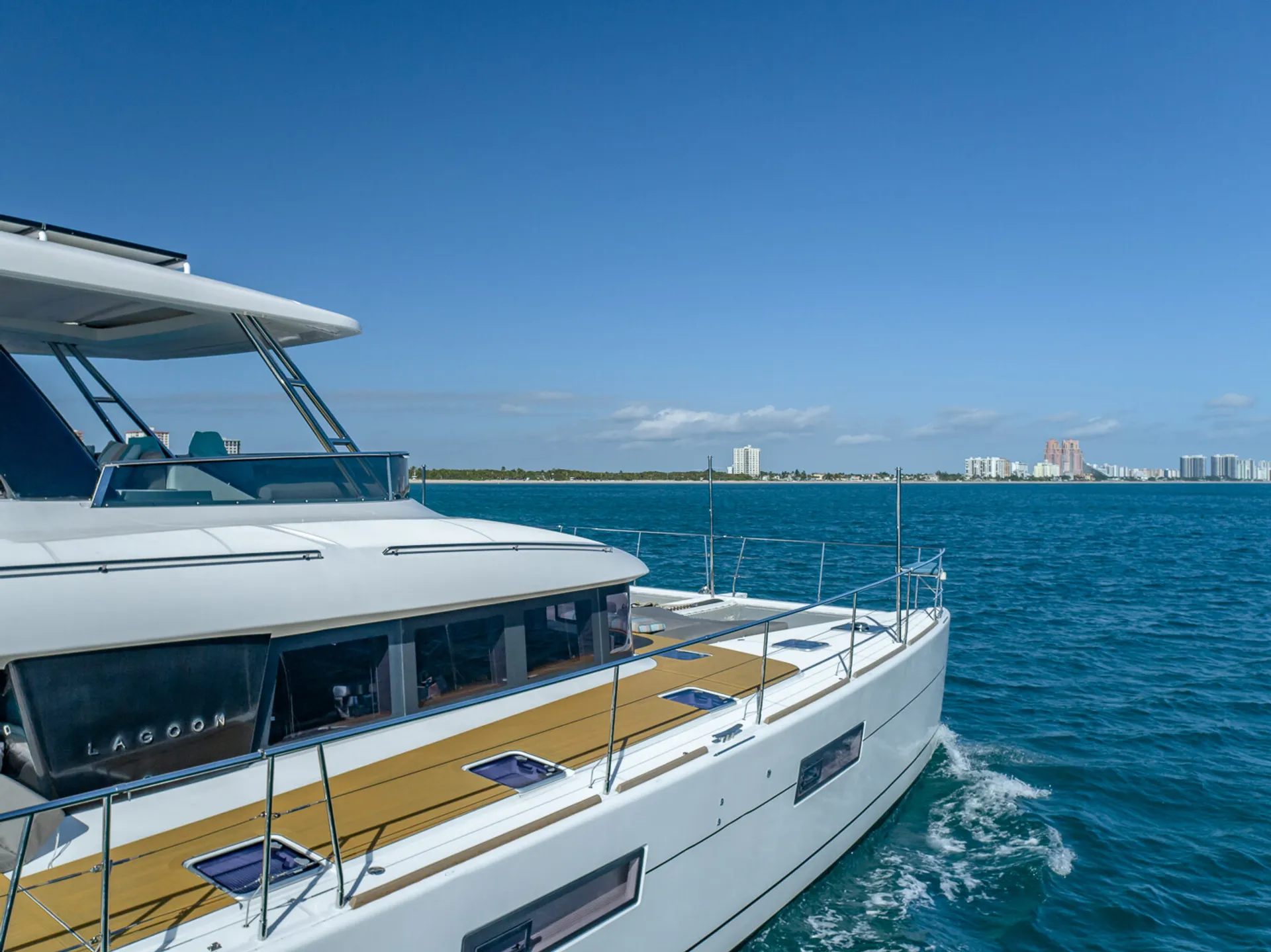 Catamaran Cruiser 63’ Lagoon Power Catamaran 2020  in Miami Beach, FL — photo 4