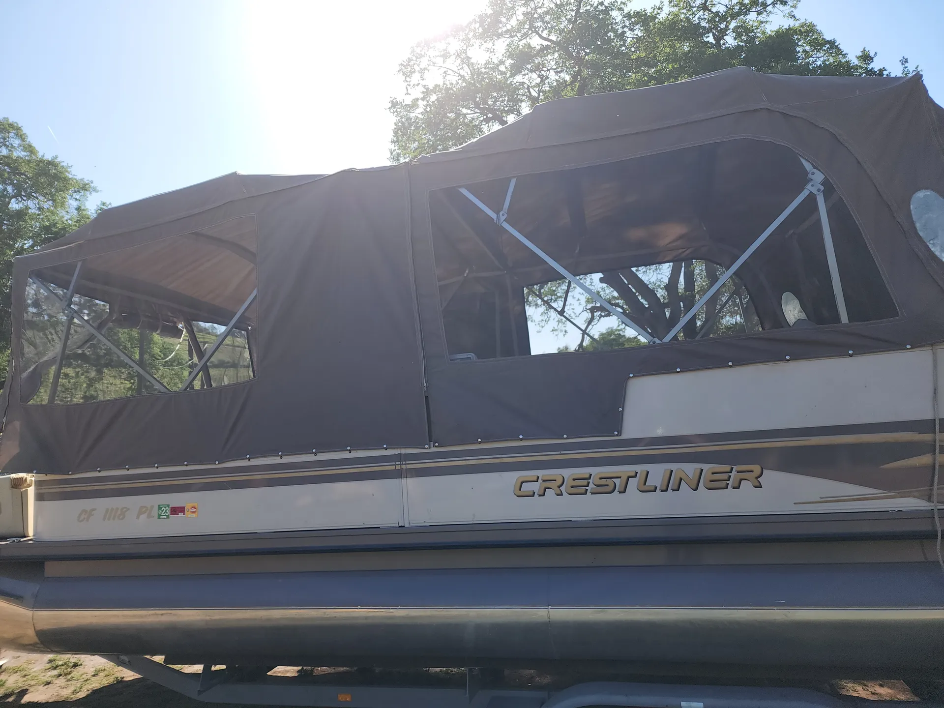 Crest Pontoons 25 Crest II Dlx. in Jamestown, CA — photo 8