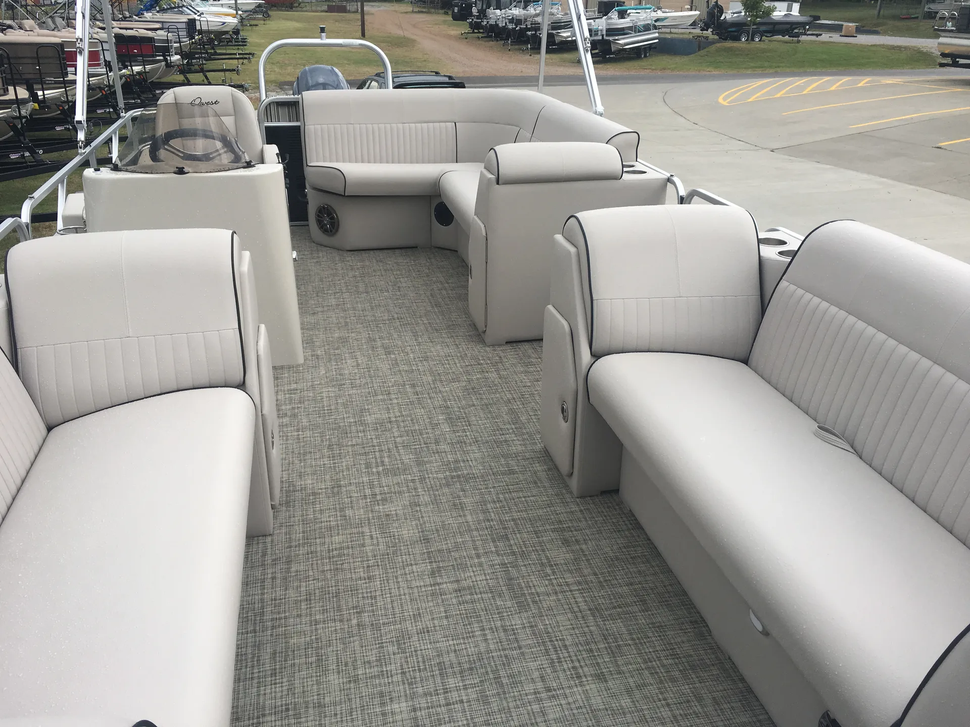 Nashville Pontoon on Old Hickory Lake