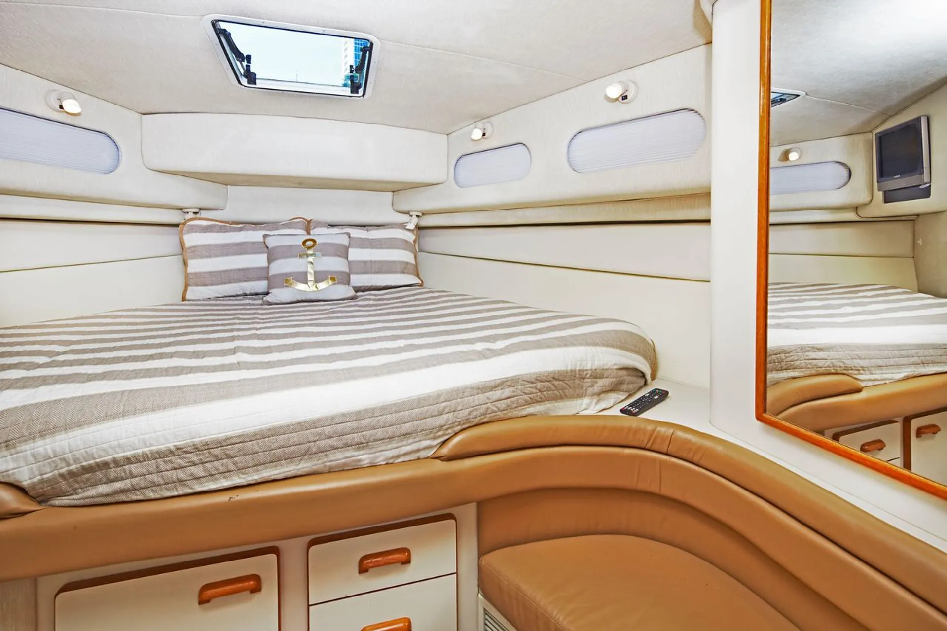 FREE HOUR ! 50' SEA RAY YACHT RENTAL, MIAMI FL (NO HIDDEN FEES) 