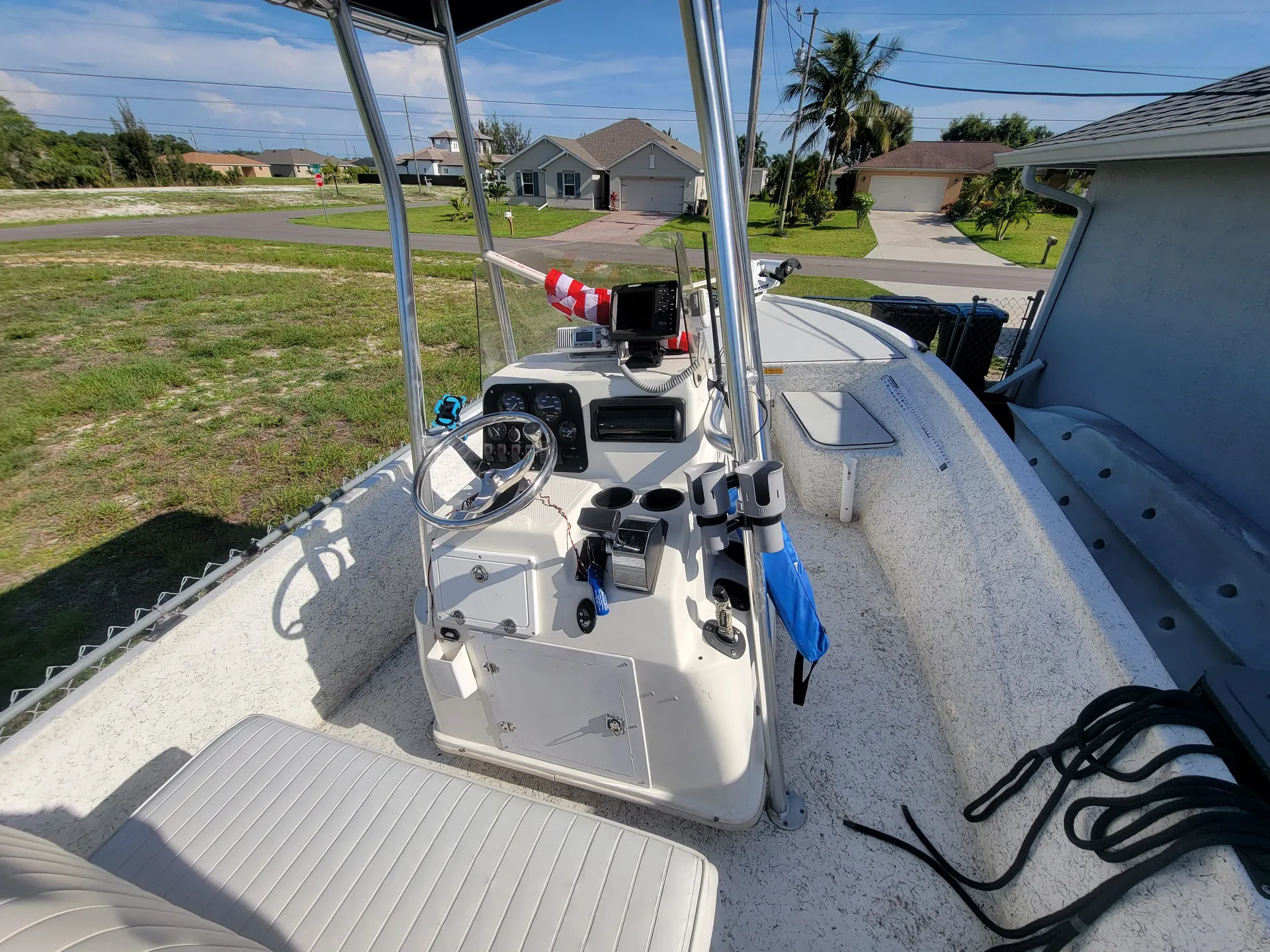 Mako Marine 191 W/90EXLPTO  in Cape Coral, FL — photo 5