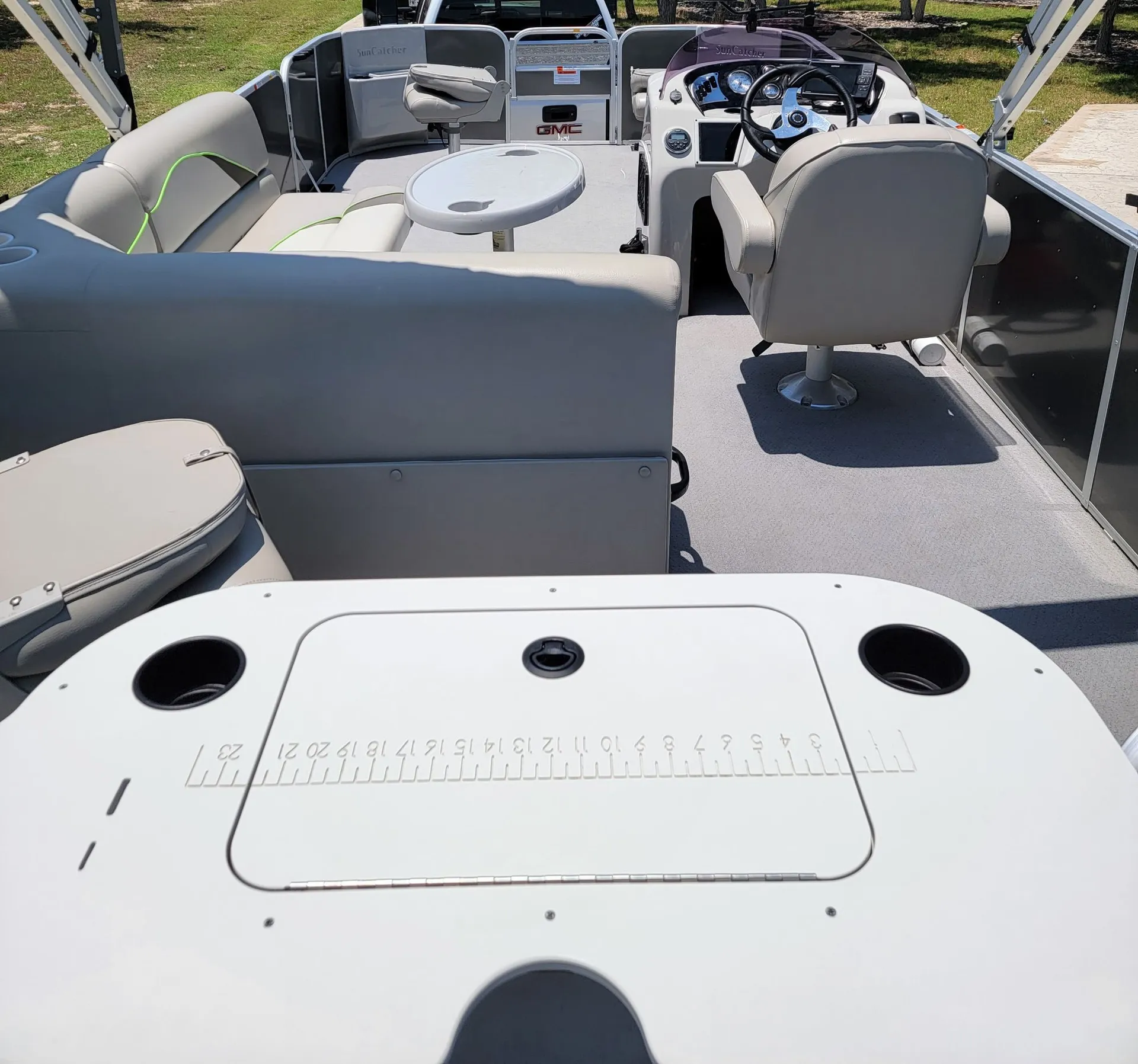 Suncatcher / G3 Boats V20F in Liberty Hill, TX — photo 5