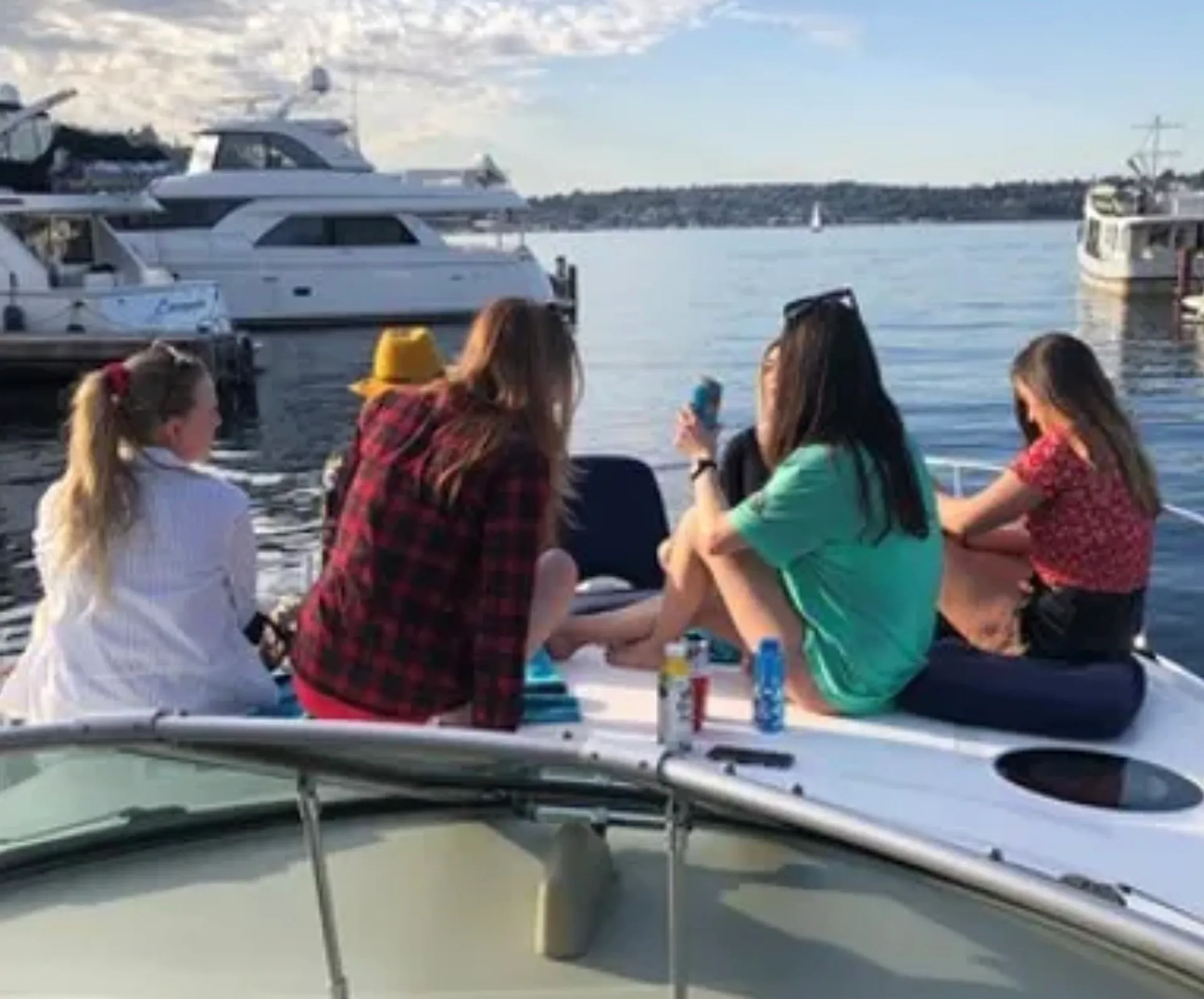 Crownline Boats 260 CR in Arlington, VA — photo 3
