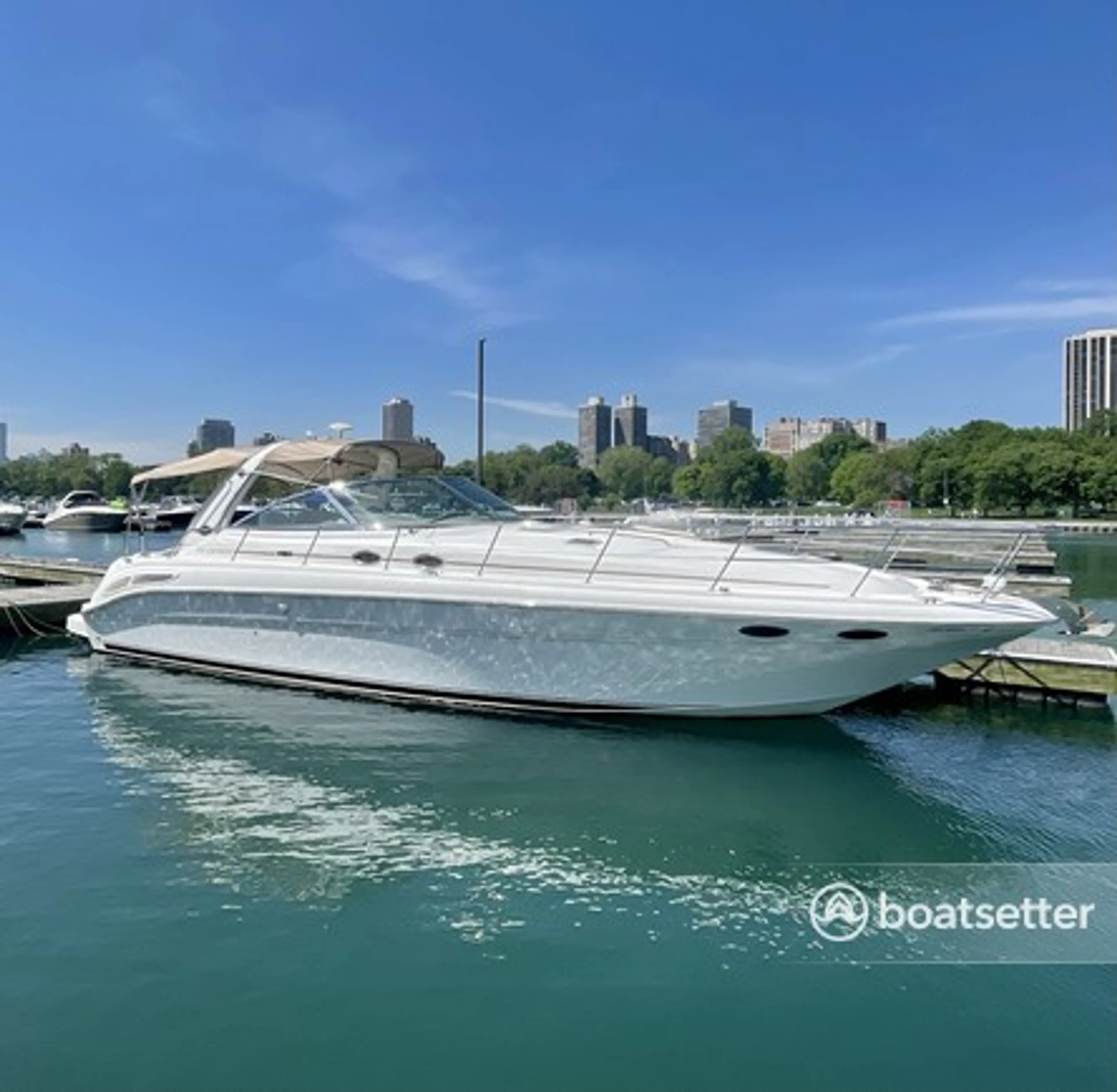 Rent a Sea Ray 410 Express Cruiser in Chicago, IL on Boatsetter