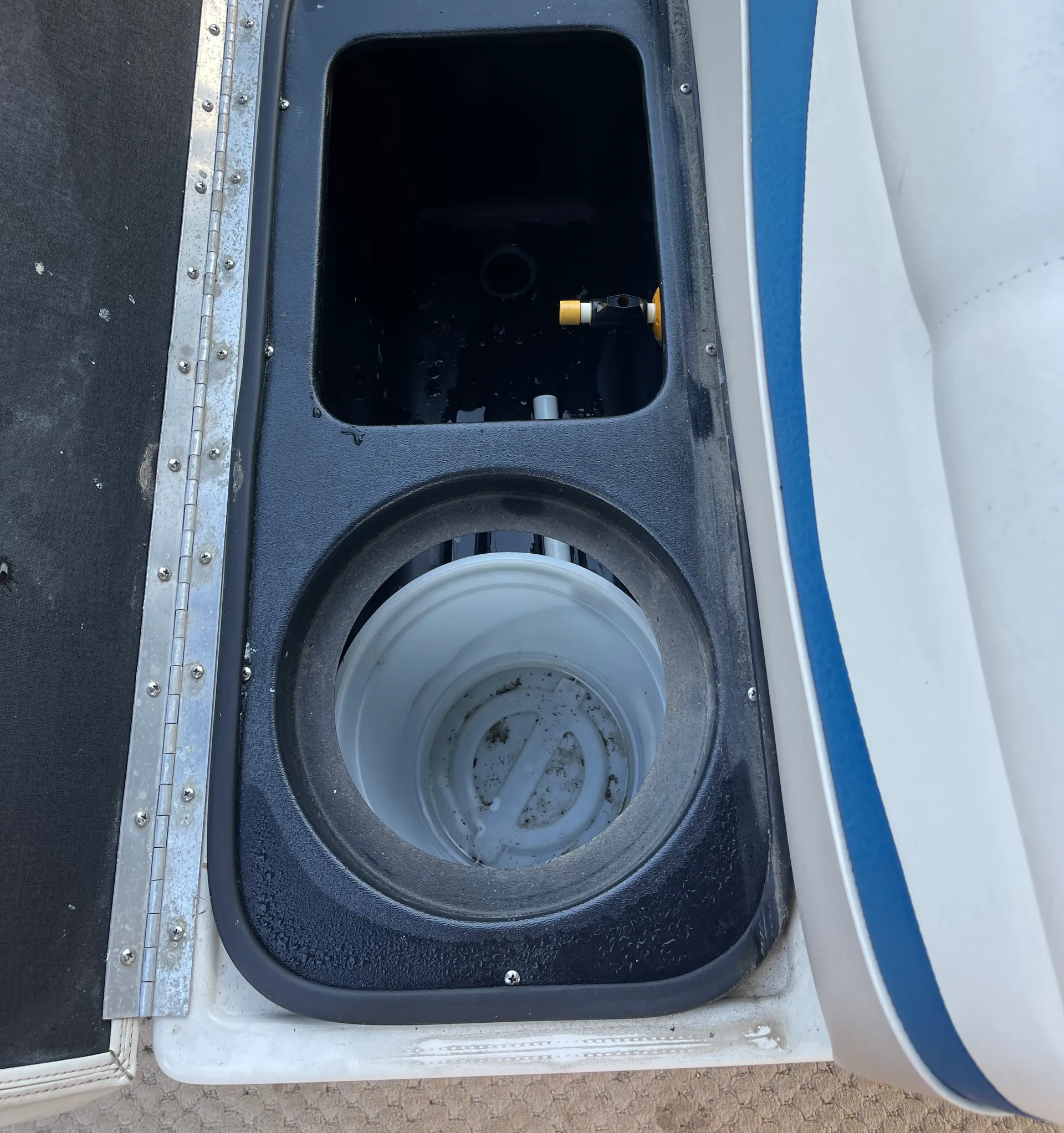 Bennington Marine 2275sf in Florence, AL — photo 5