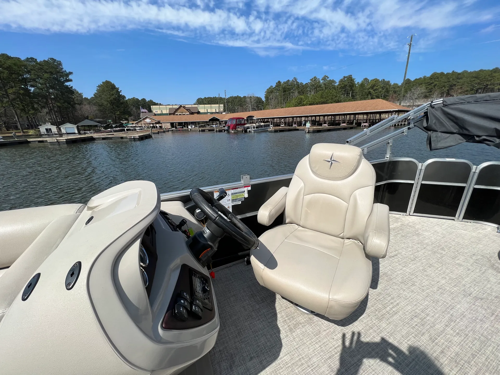 BERKSHIRE PONTOONS 25 SPORT RFX DC 25S 3.0 PLUS in Mount Gilead, NC — photo 8