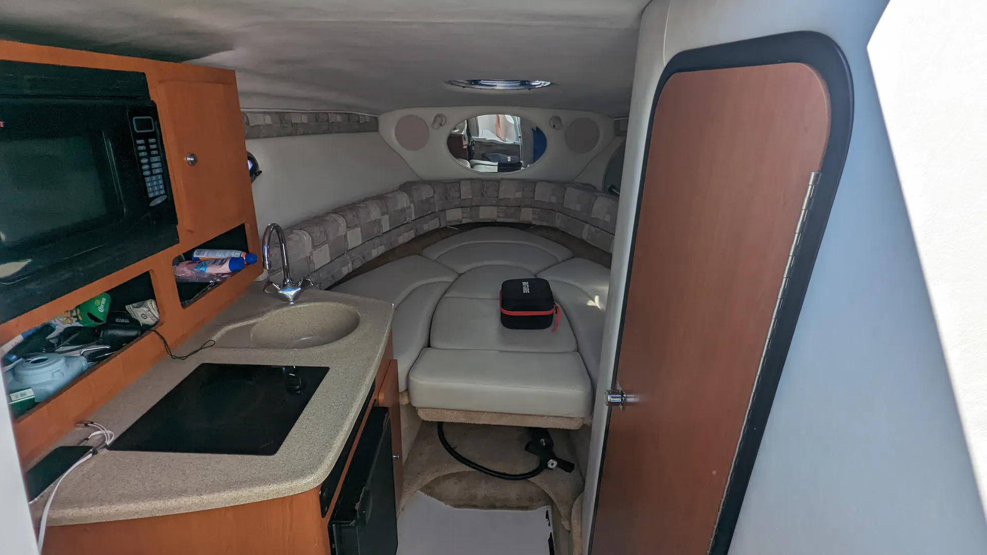 Crownline Boats IO1116007 in Attleboro, MA — photo 2